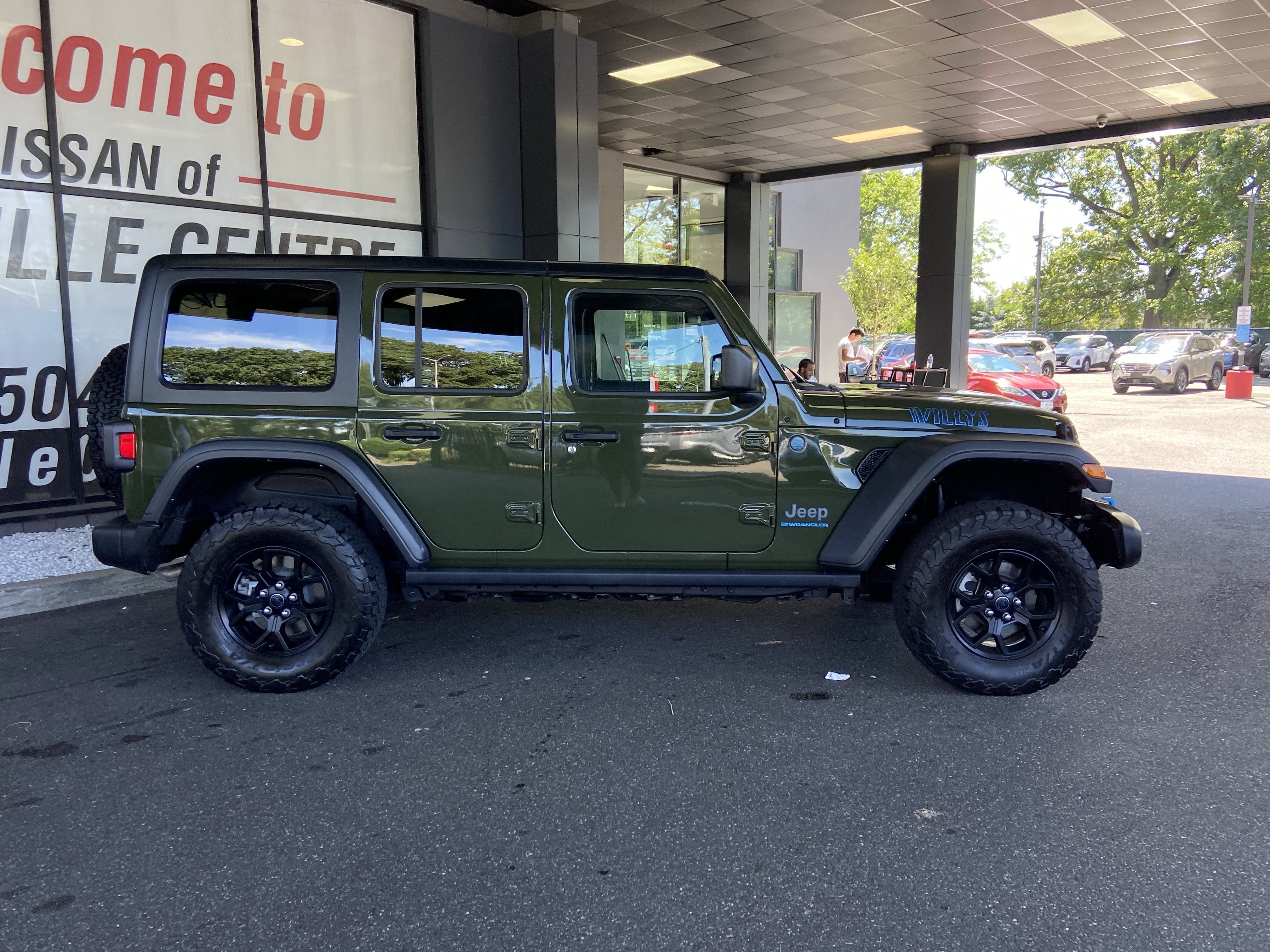 2024 Jeep Wrangler 4xe Willys
