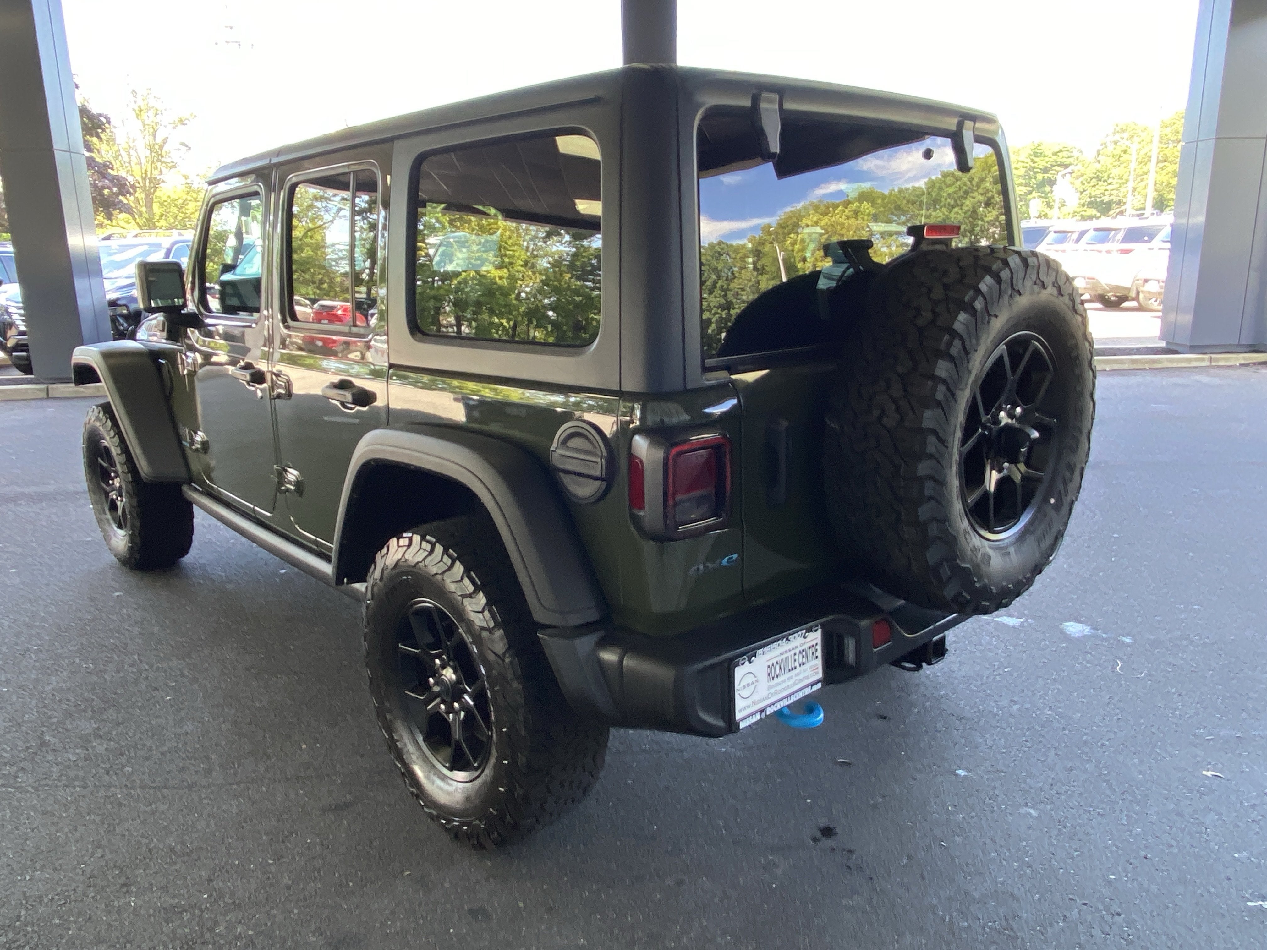 2024 Jeep Wrangler 4xe Willys