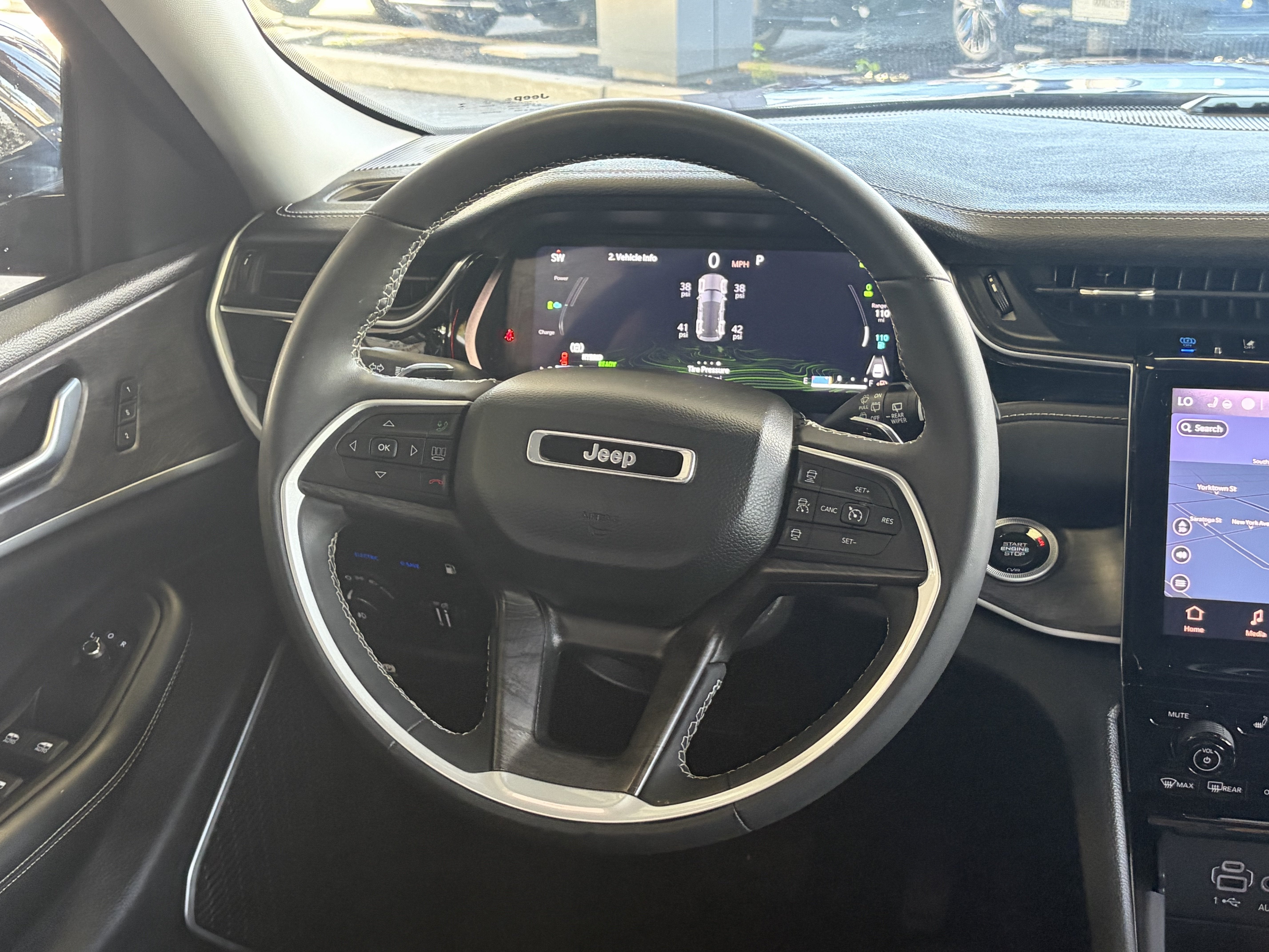 2023 Jeep Grand Cherokee 4xe 4DR 4WD