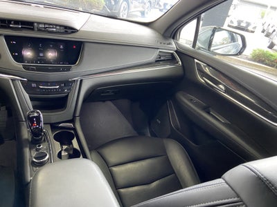 2022 Cadillac XT5 AWD Premium Luxury