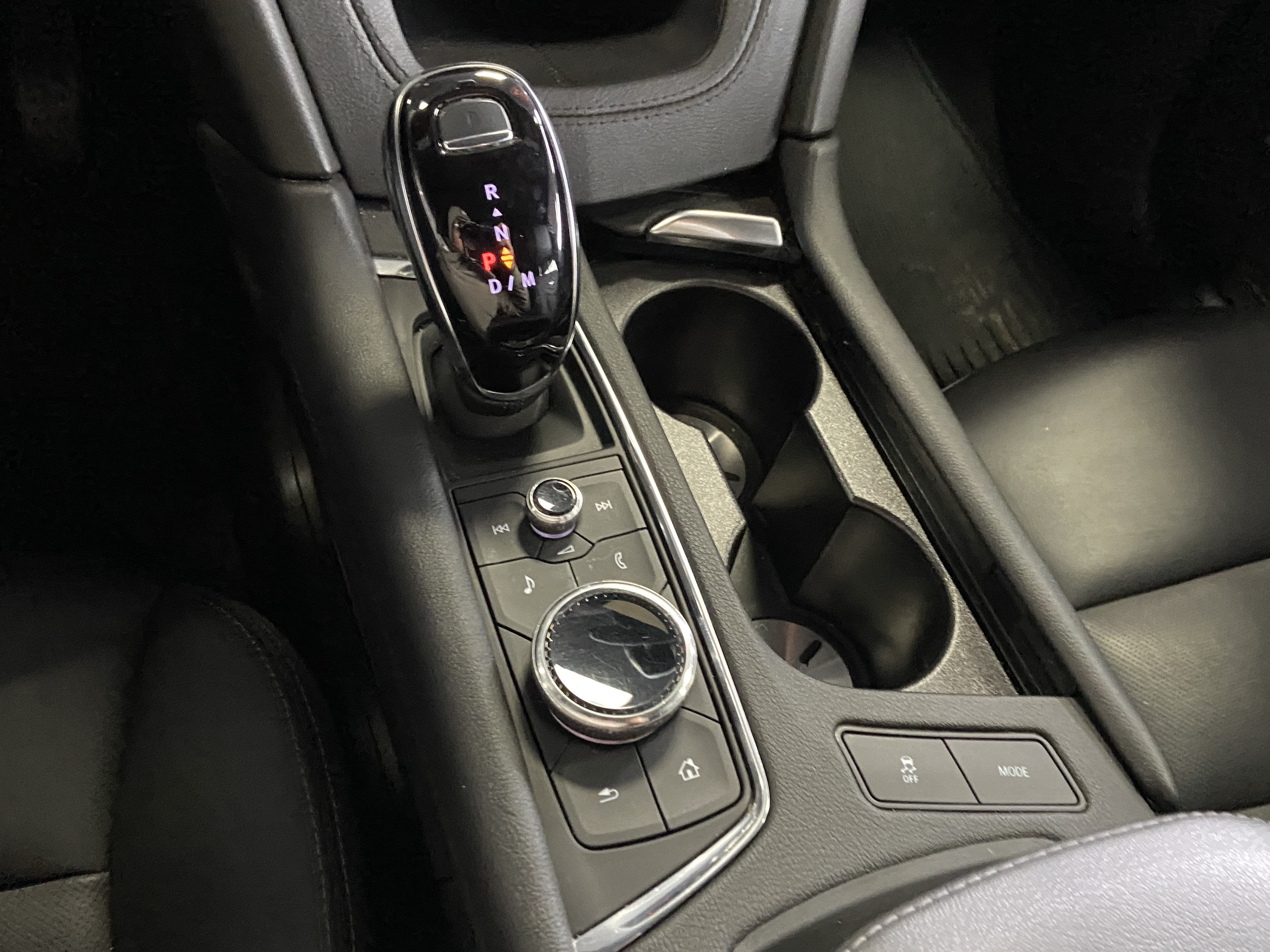 2022 Cadillac XT5 AWD Premium Luxury