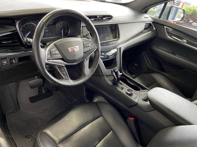 2022 Cadillac XT5 AWD Premium Luxury