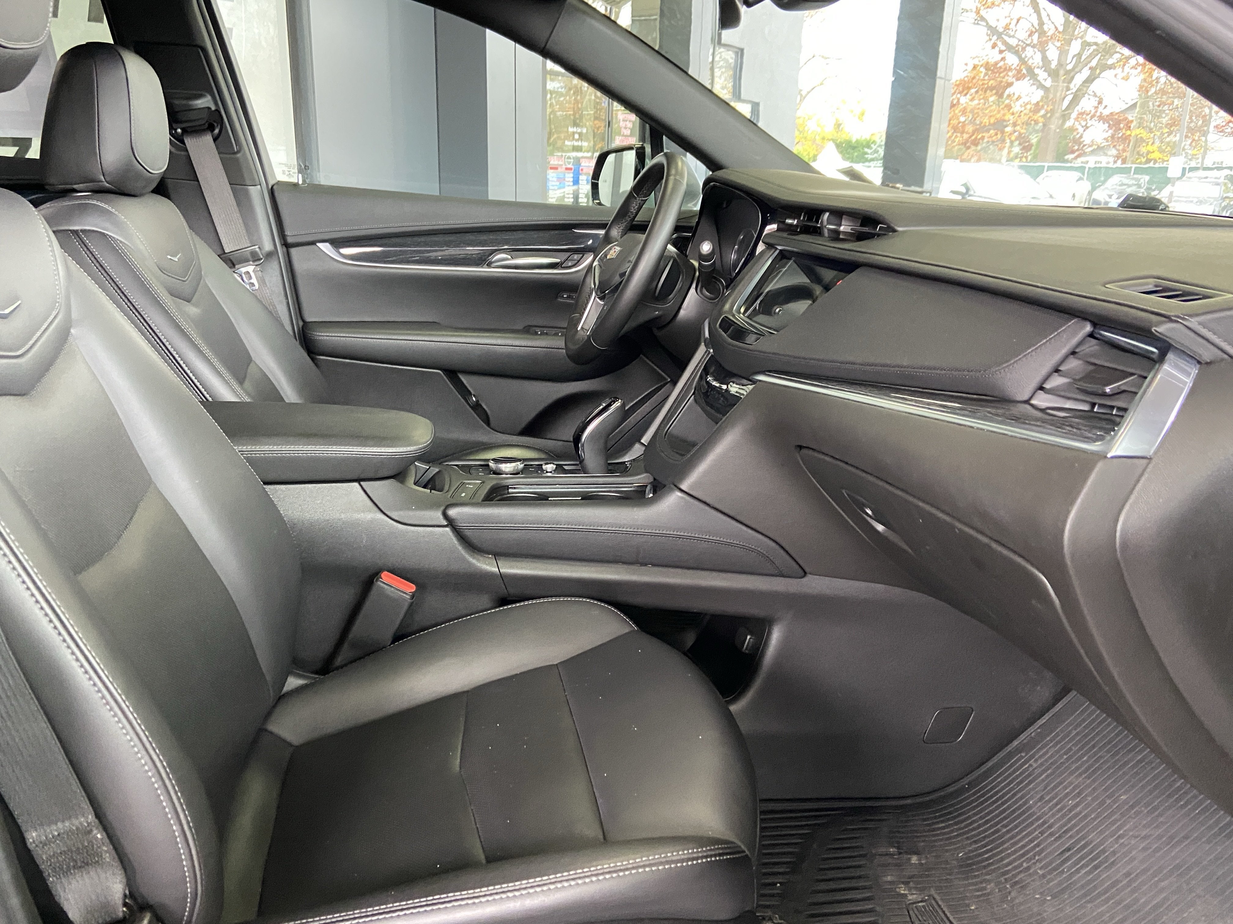 2022 Cadillac XT5 AWD Premium Luxury
