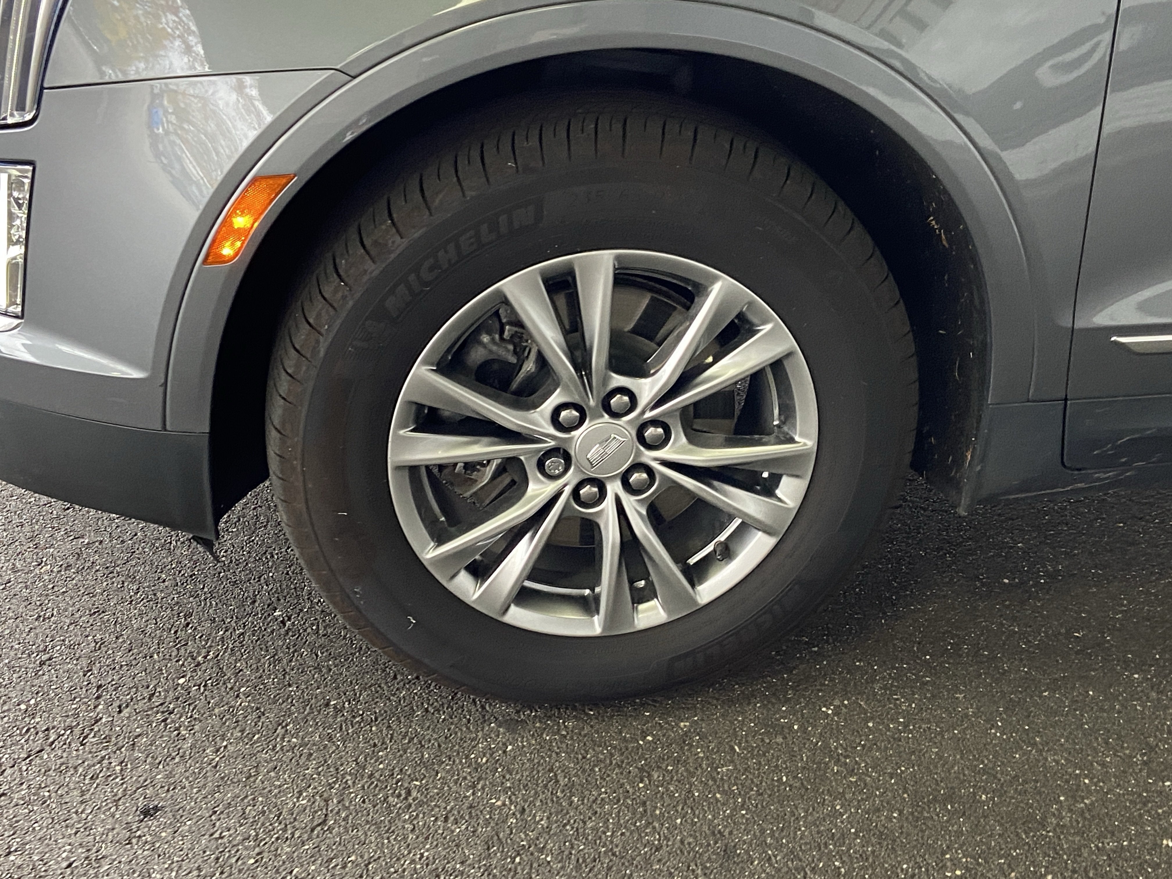 2022 Cadillac XT5 AWD Premium Luxury