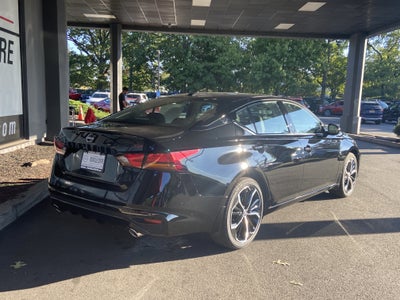 2025 Nissan Altima SR