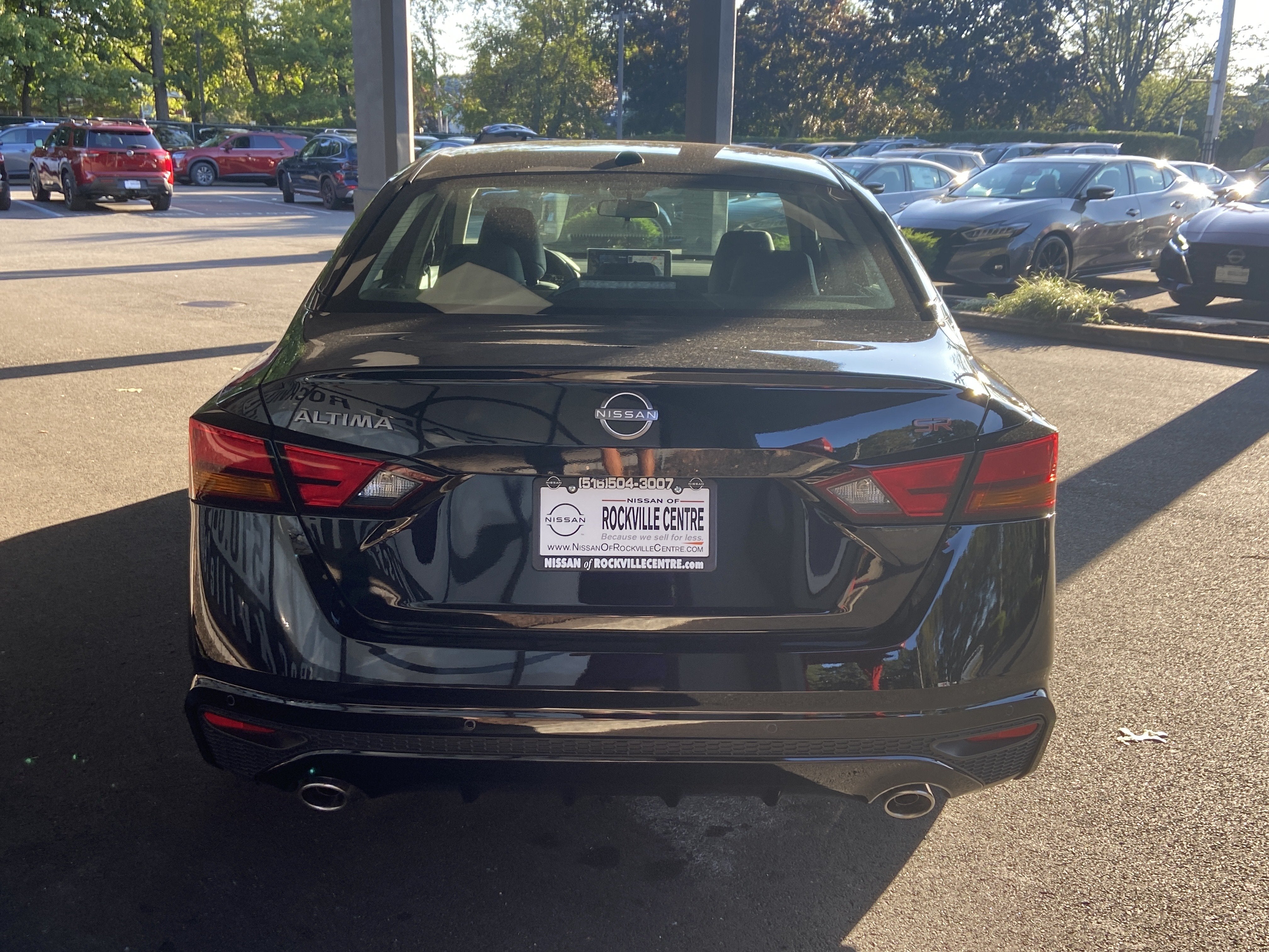2025 Nissan Altima SR