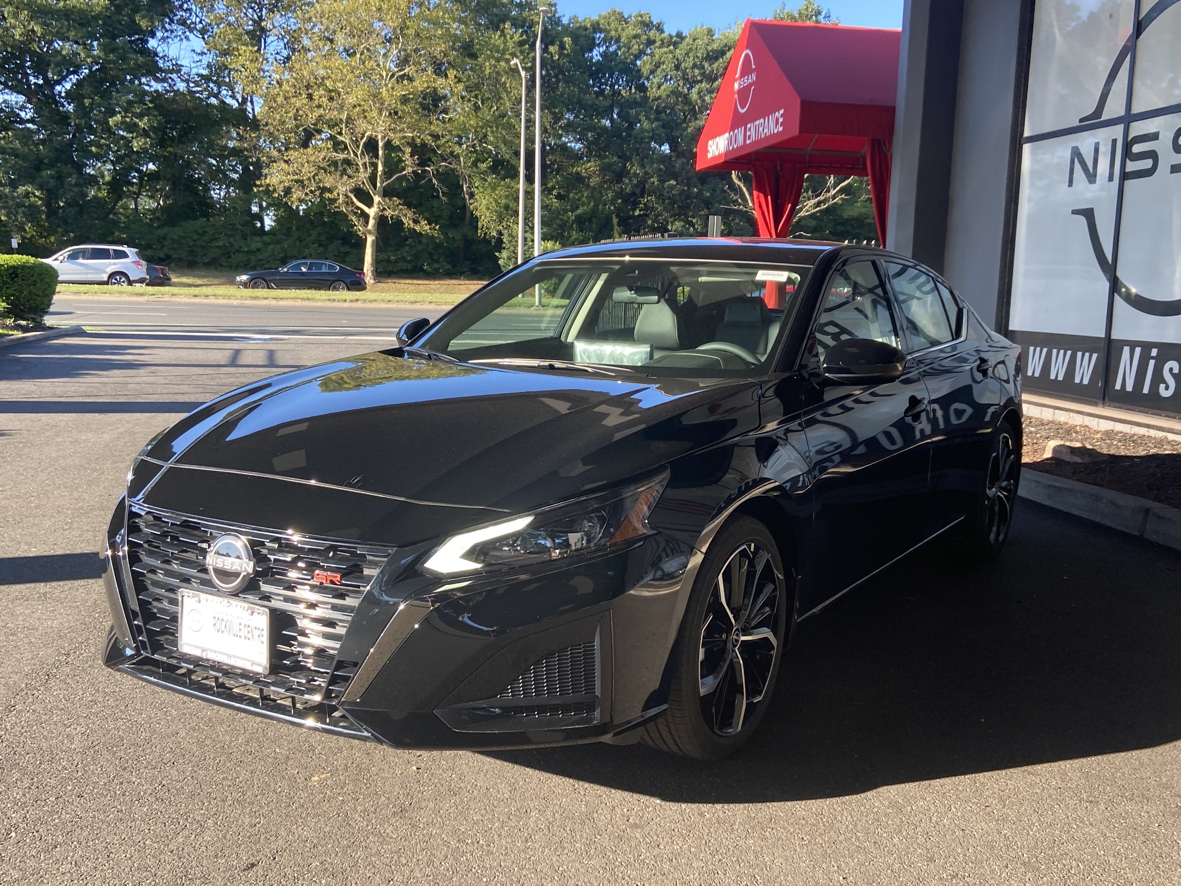 2025 Nissan Altima SR
