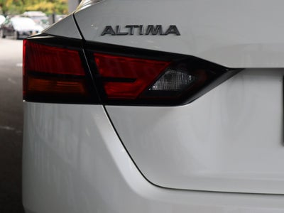 2025 Nissan Altima SR