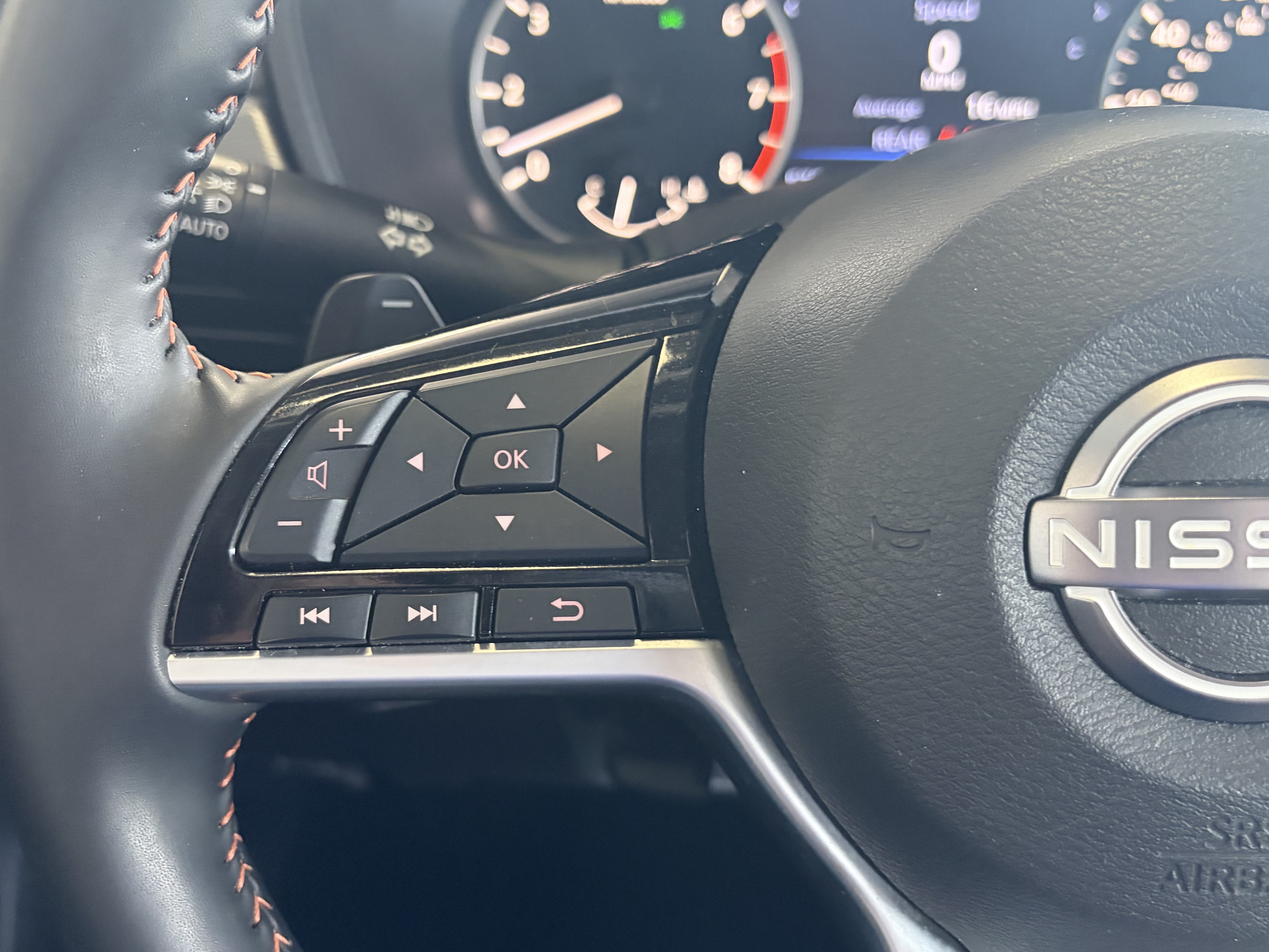 2025 Nissan Altima SR