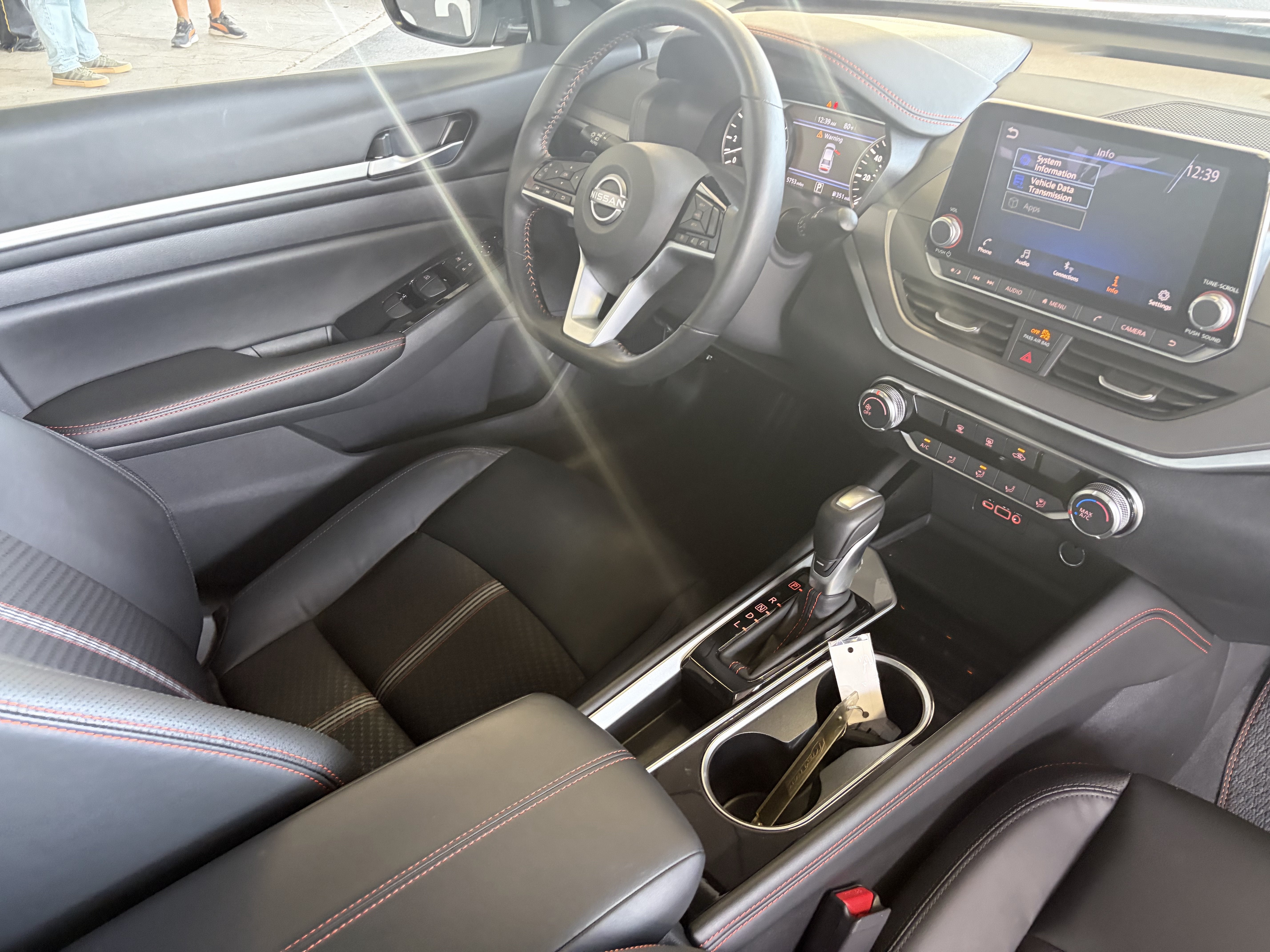 2025 Nissan Altima SR