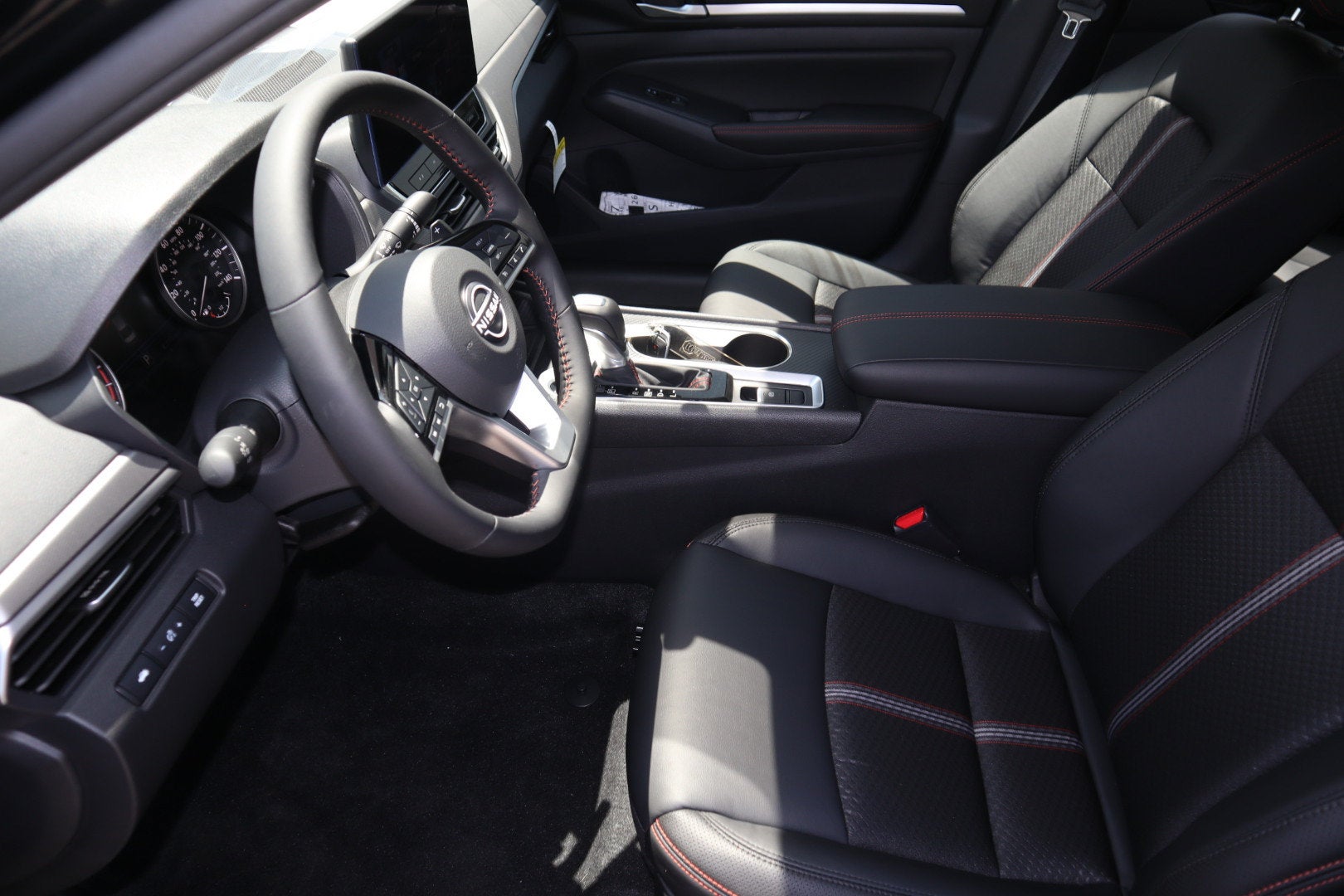 2026 Nissan Altima SR