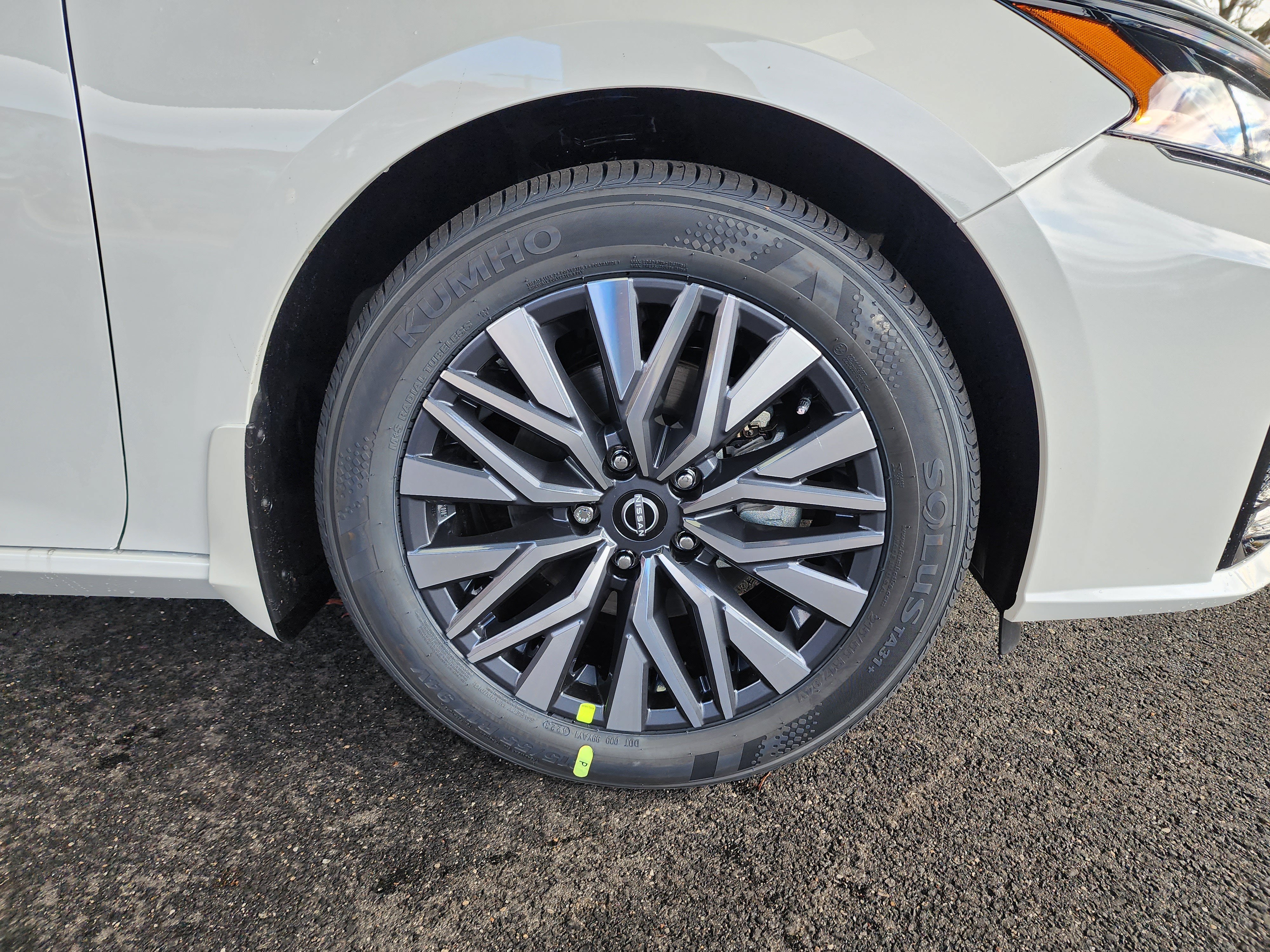 2026 Nissan Altima SV