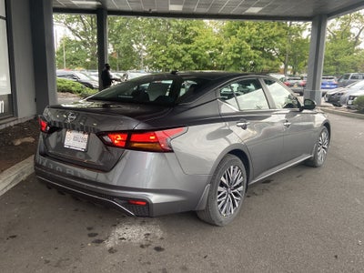 2026 Nissan Altima SV