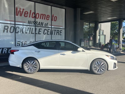 2026 Nissan Altima SV