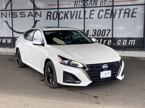 2026 Nissan Altima SV