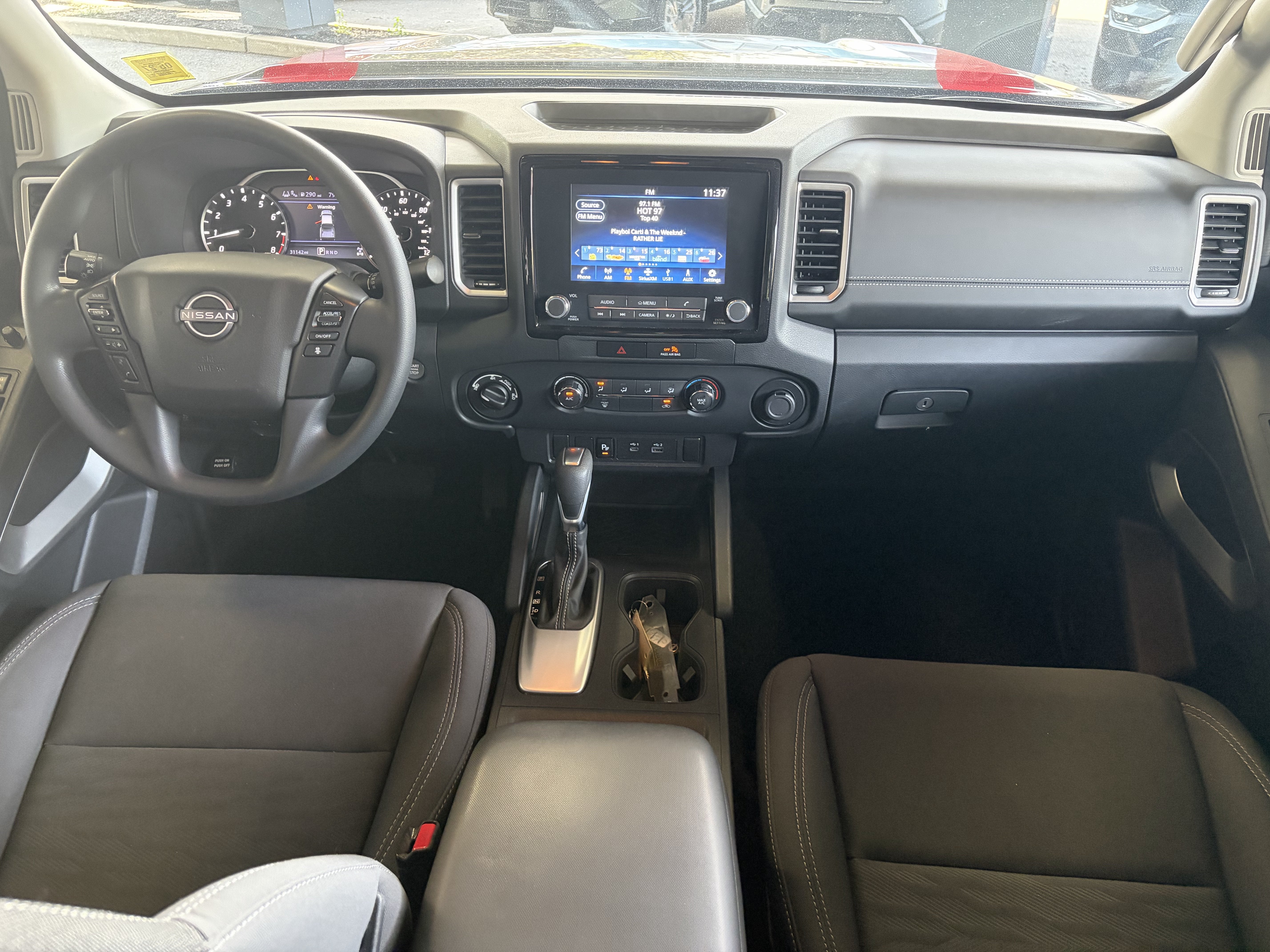 2022 Nissan Frontier SV
