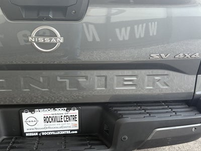 2022 Nissan Frontier SV