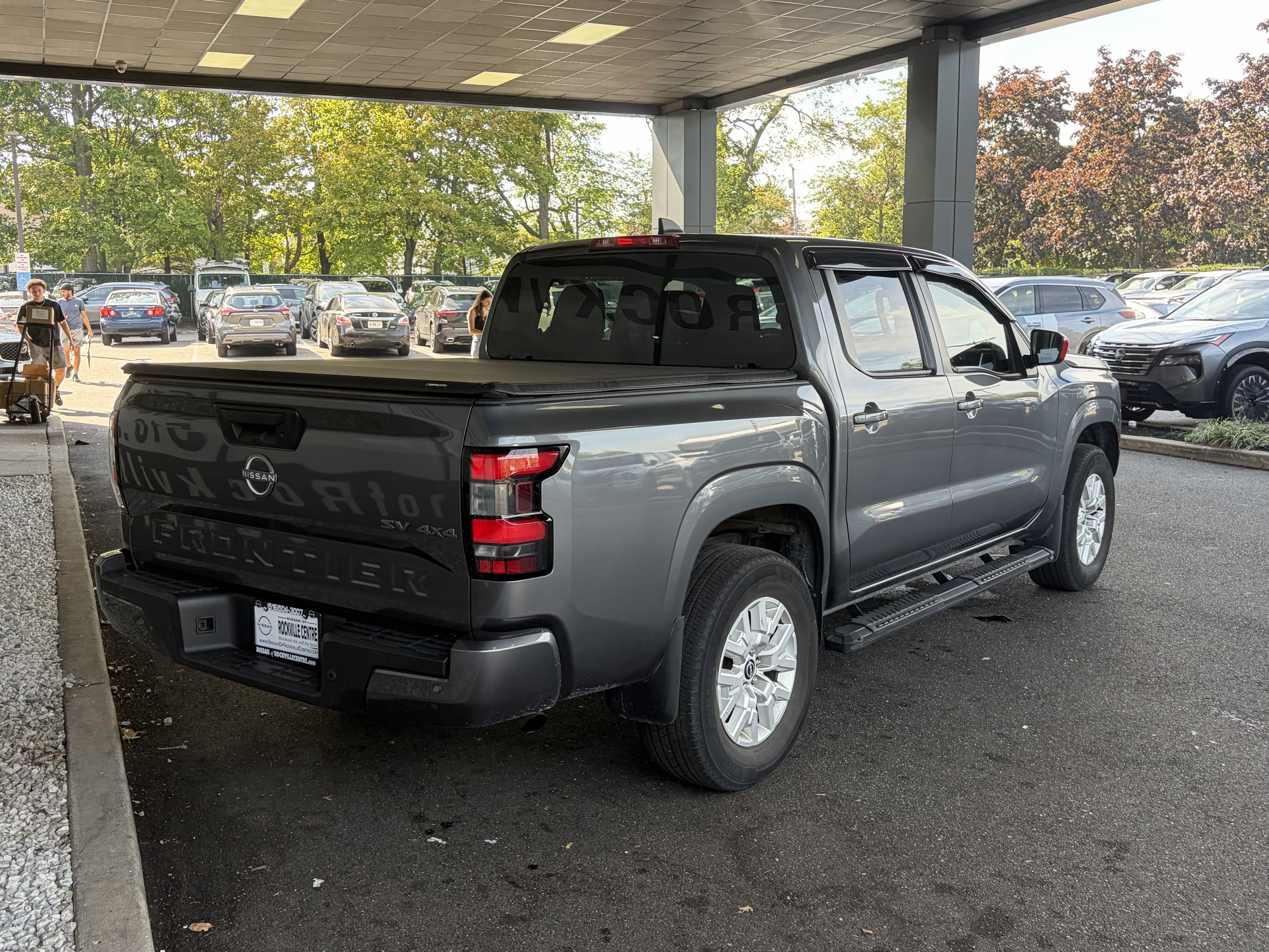 2022 Nissan Frontier SV