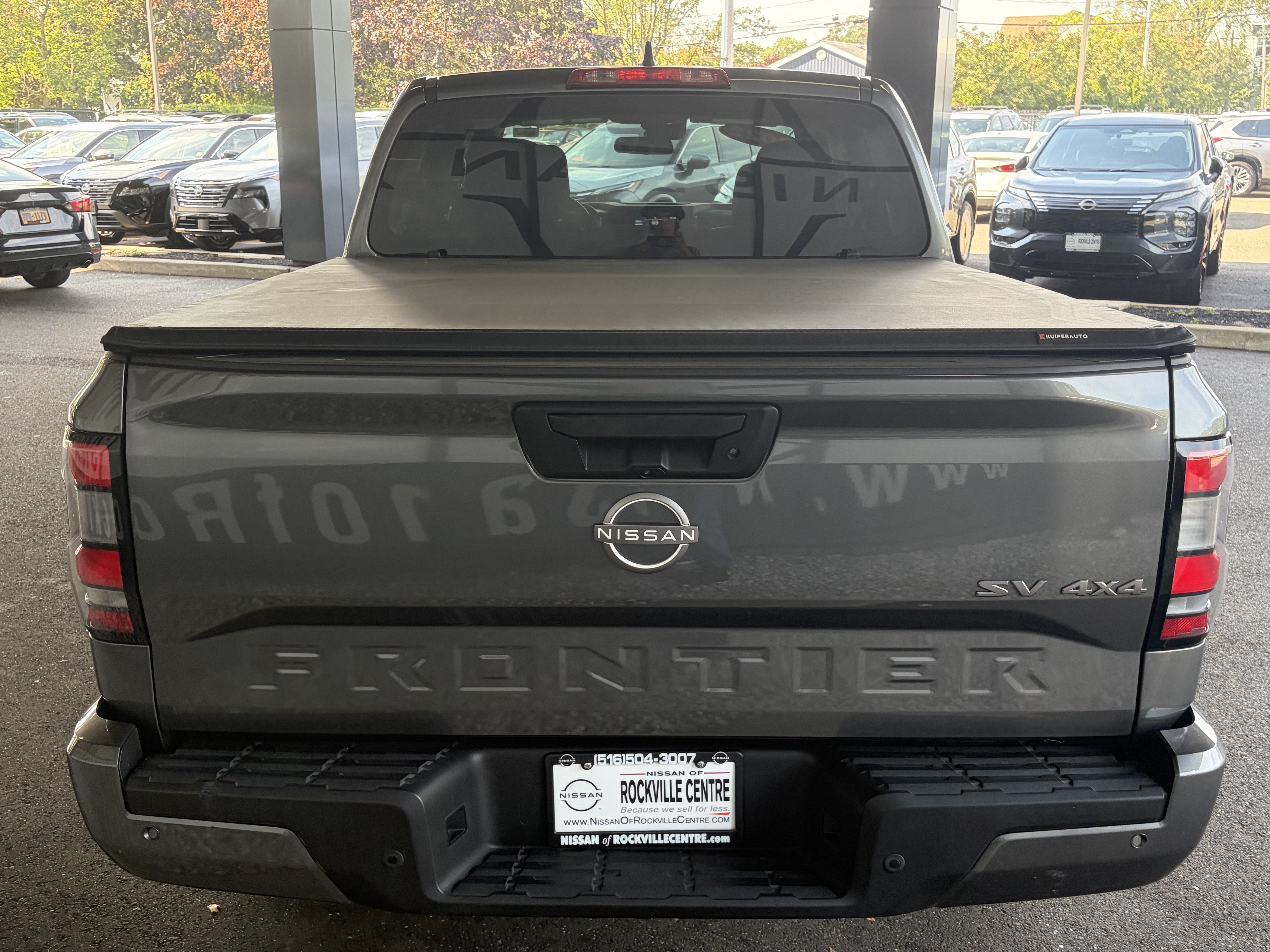 2022 Nissan Frontier SV