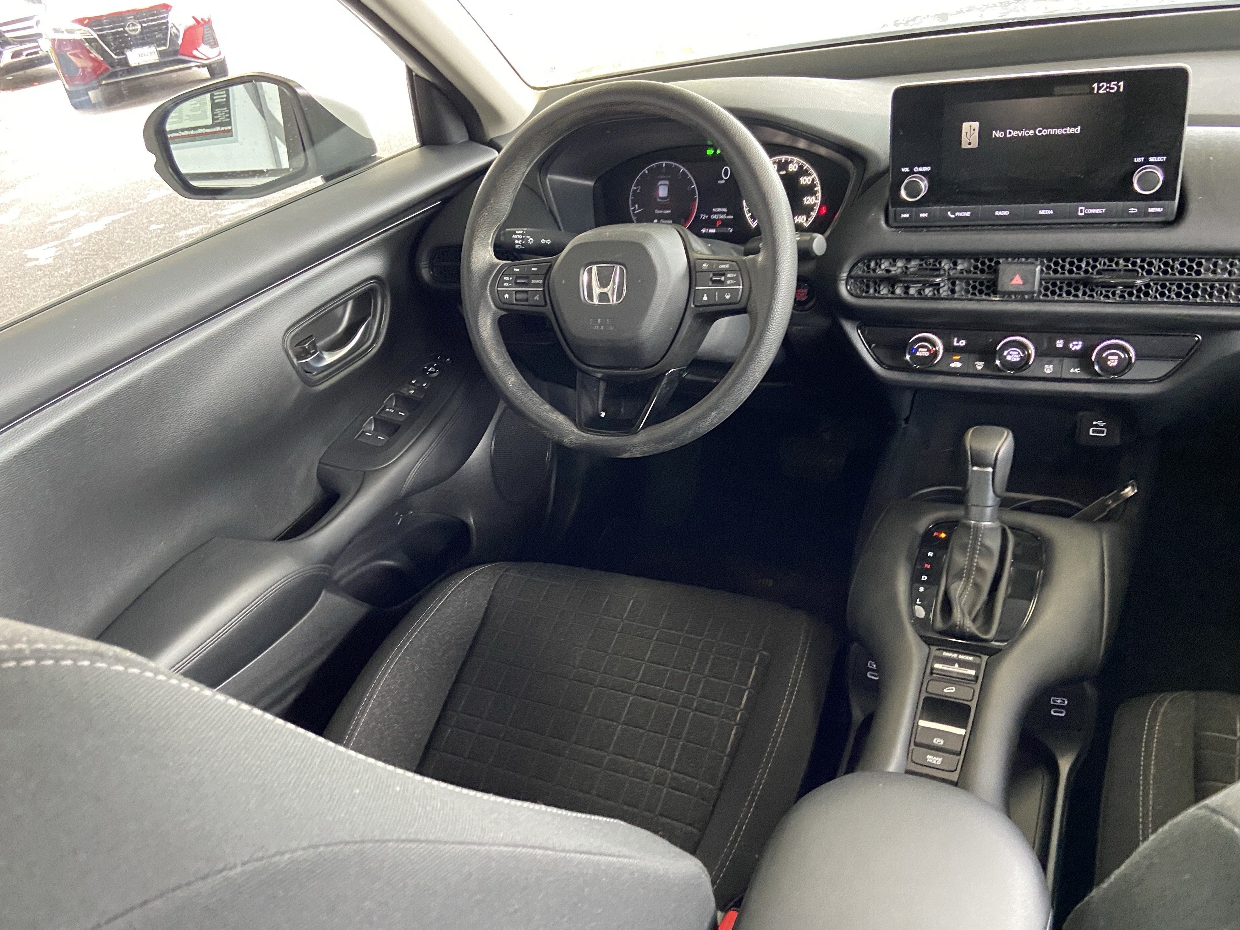 2025 Honda HR-V LX