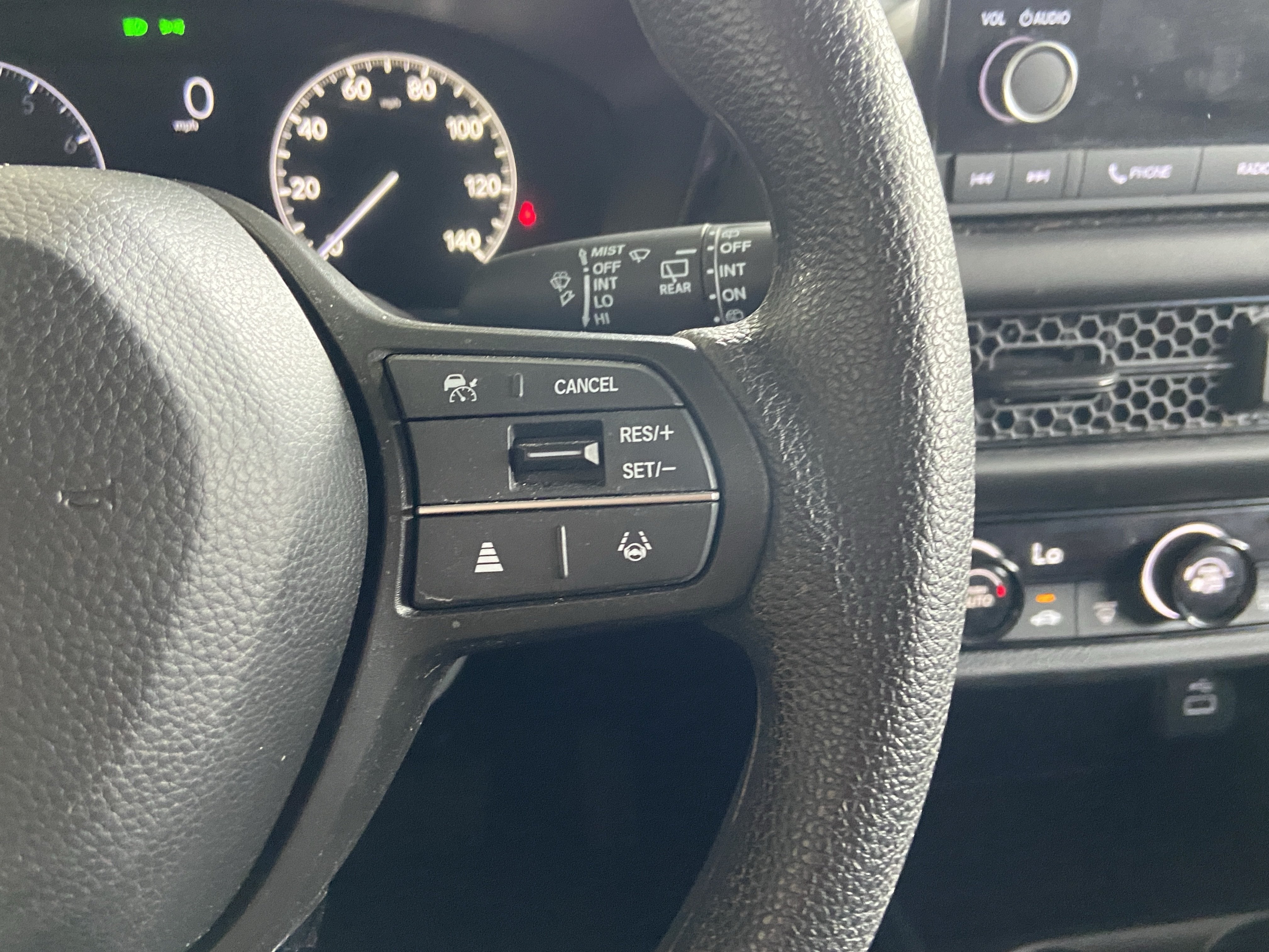 2025 Honda HR-V LX