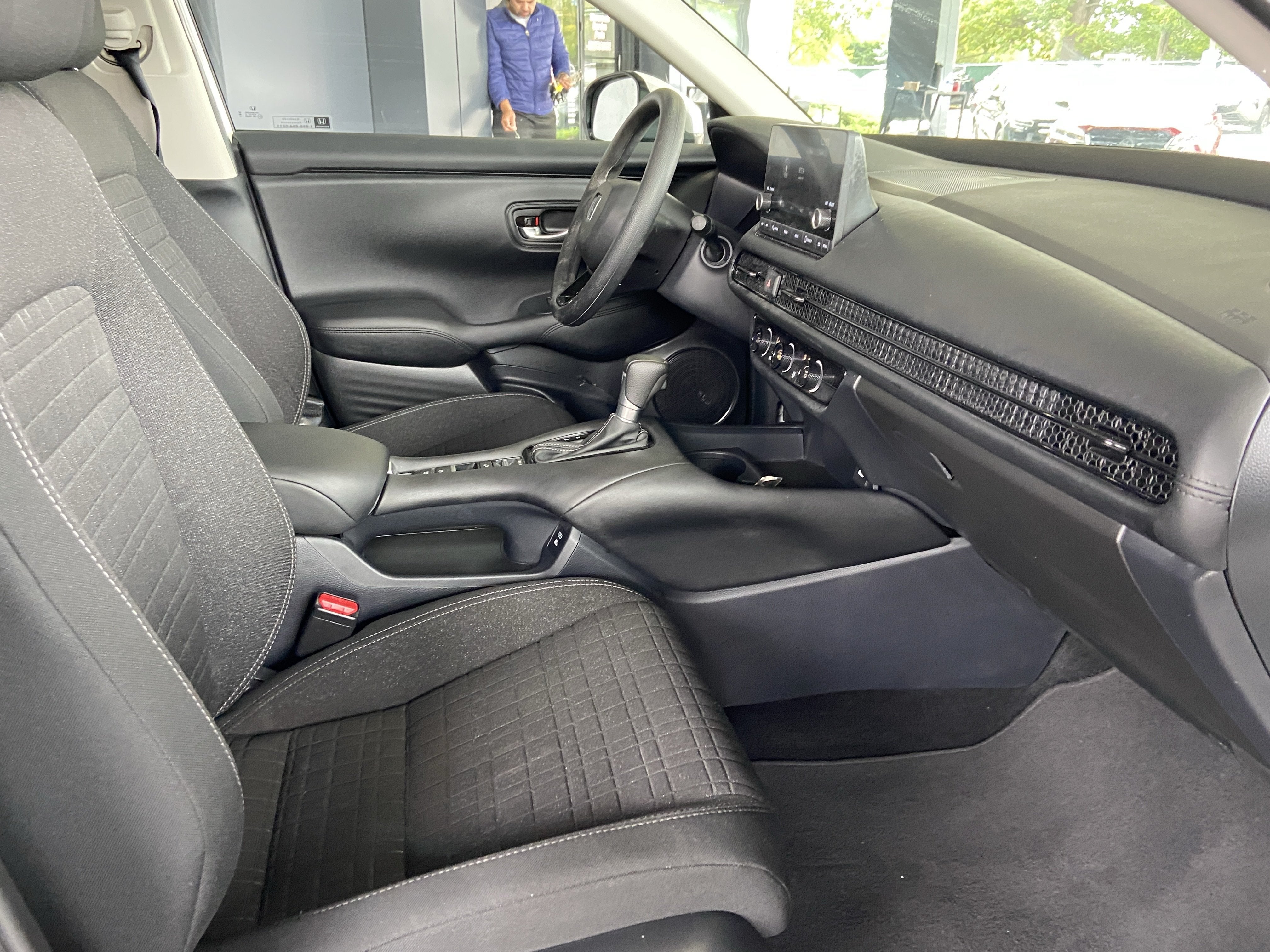 2025 Honda HR-V LX