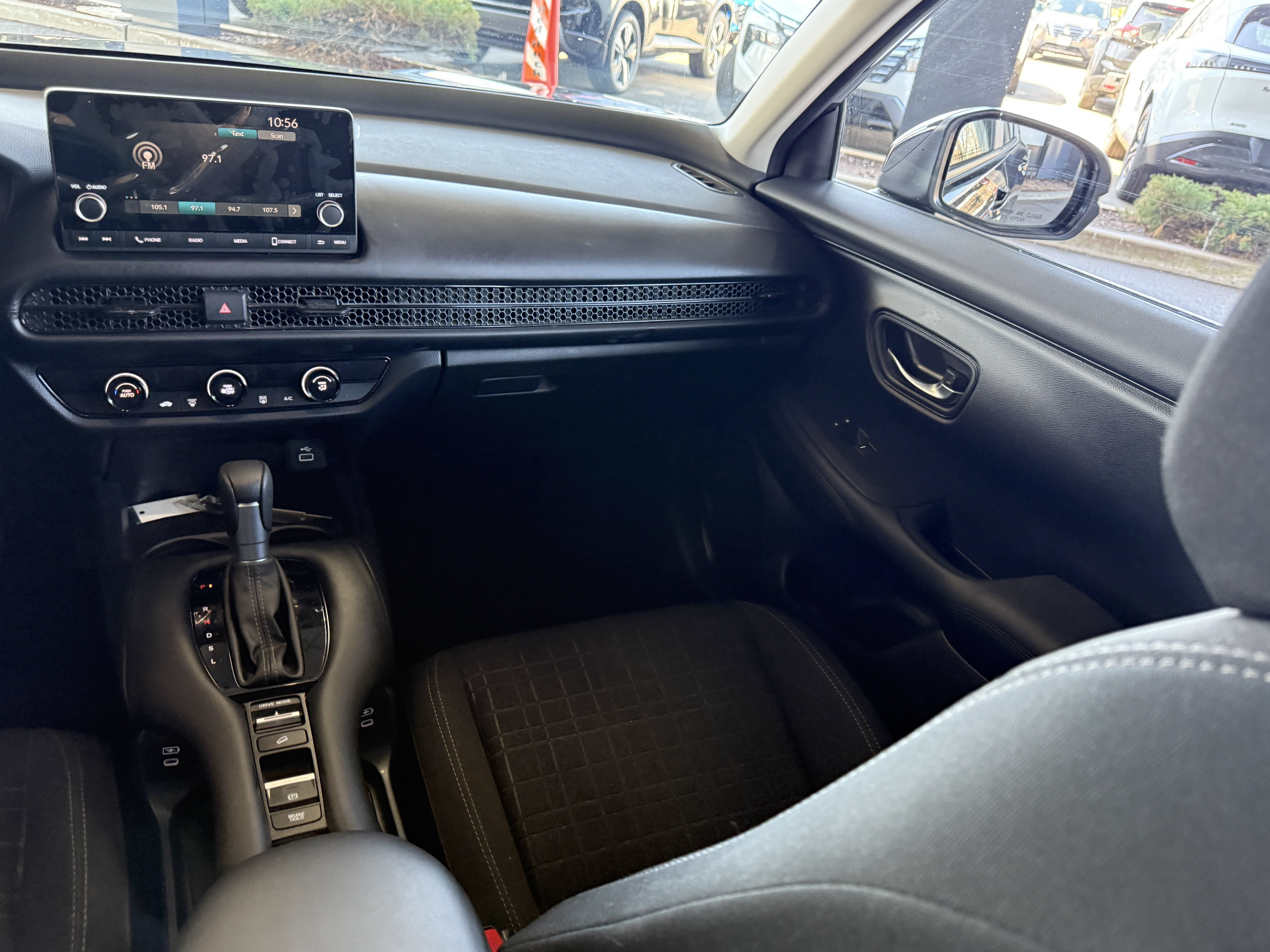 2024 Honda HR-V LX