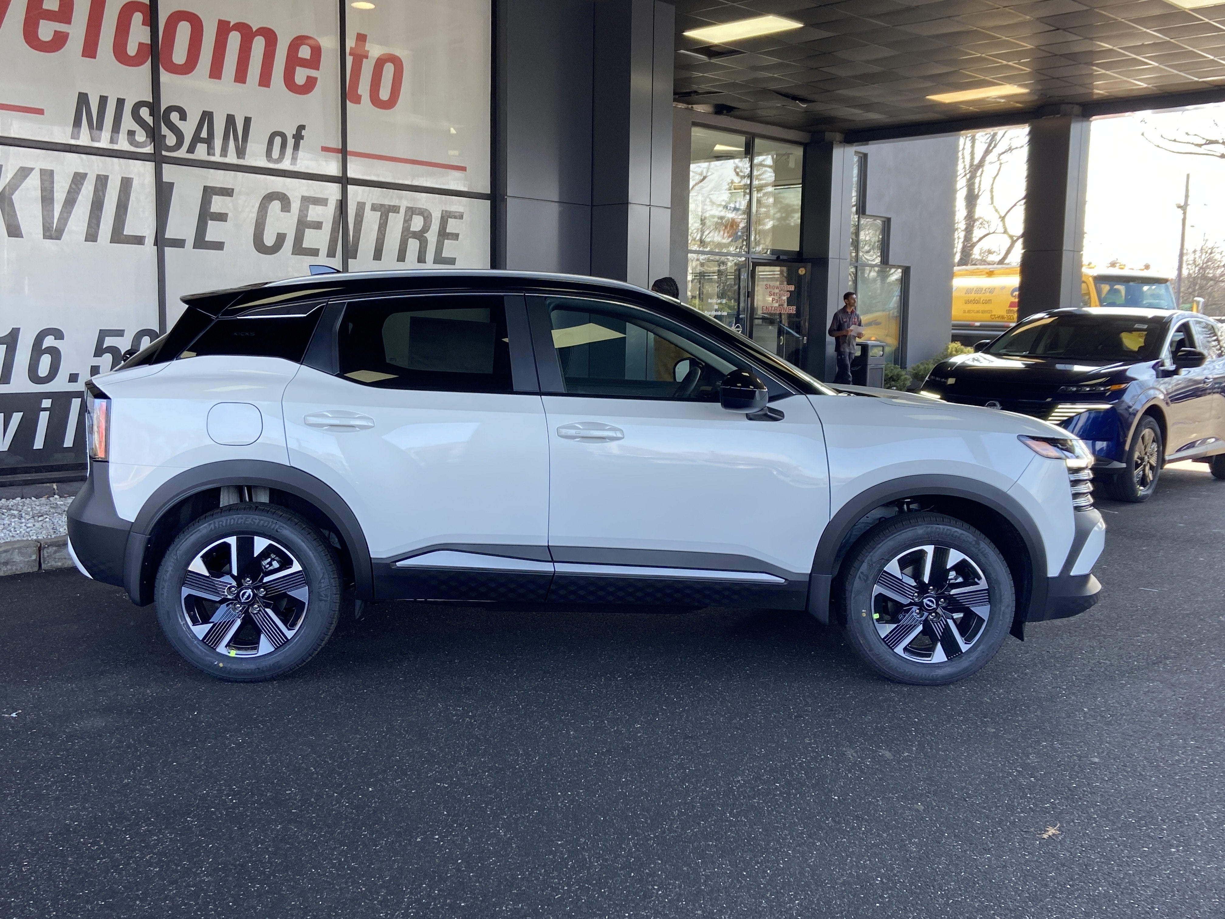 2026 Nissan Kicks SV