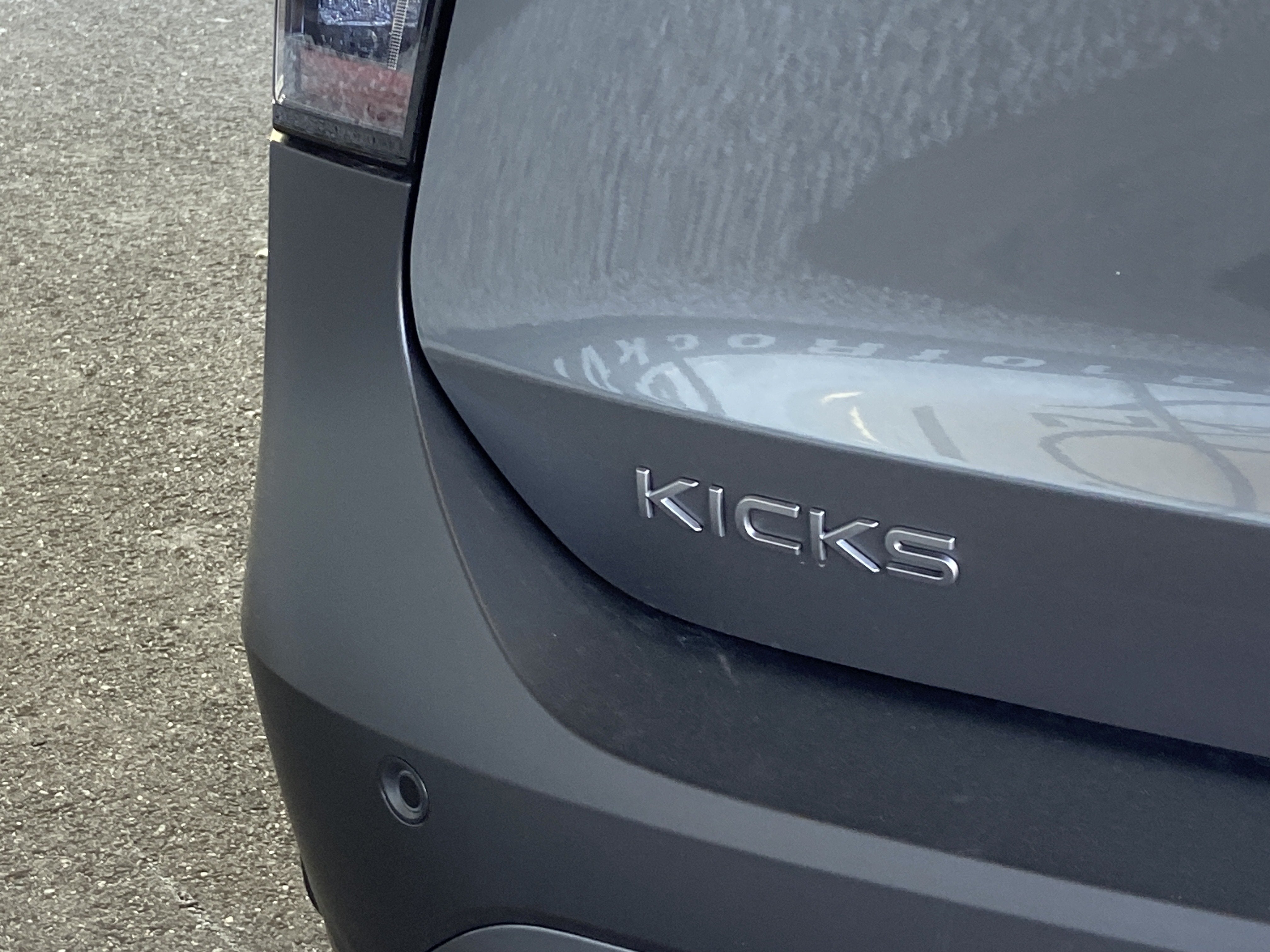 2027 Nissan Kicks SV