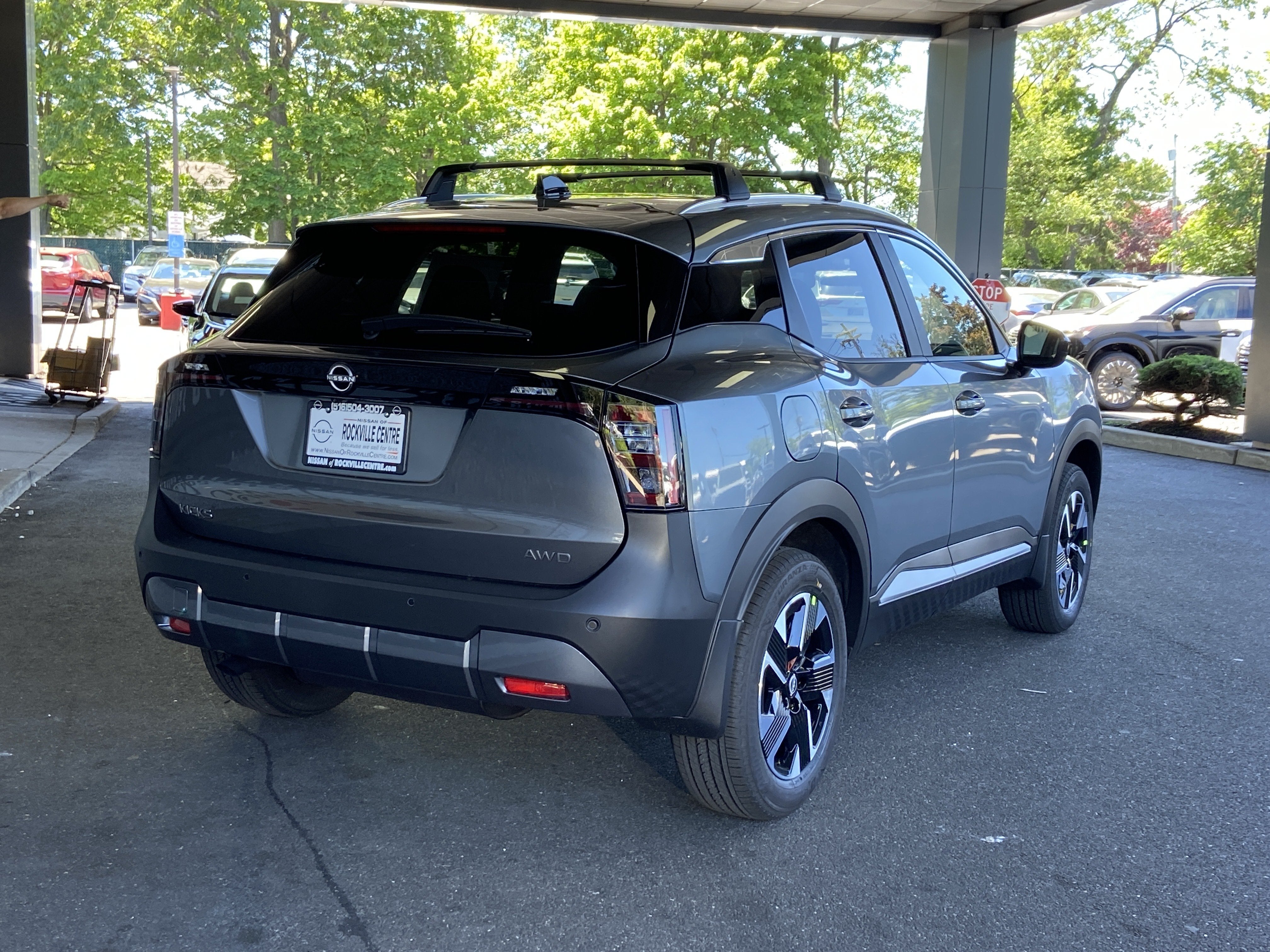 2027 Nissan Kicks SV