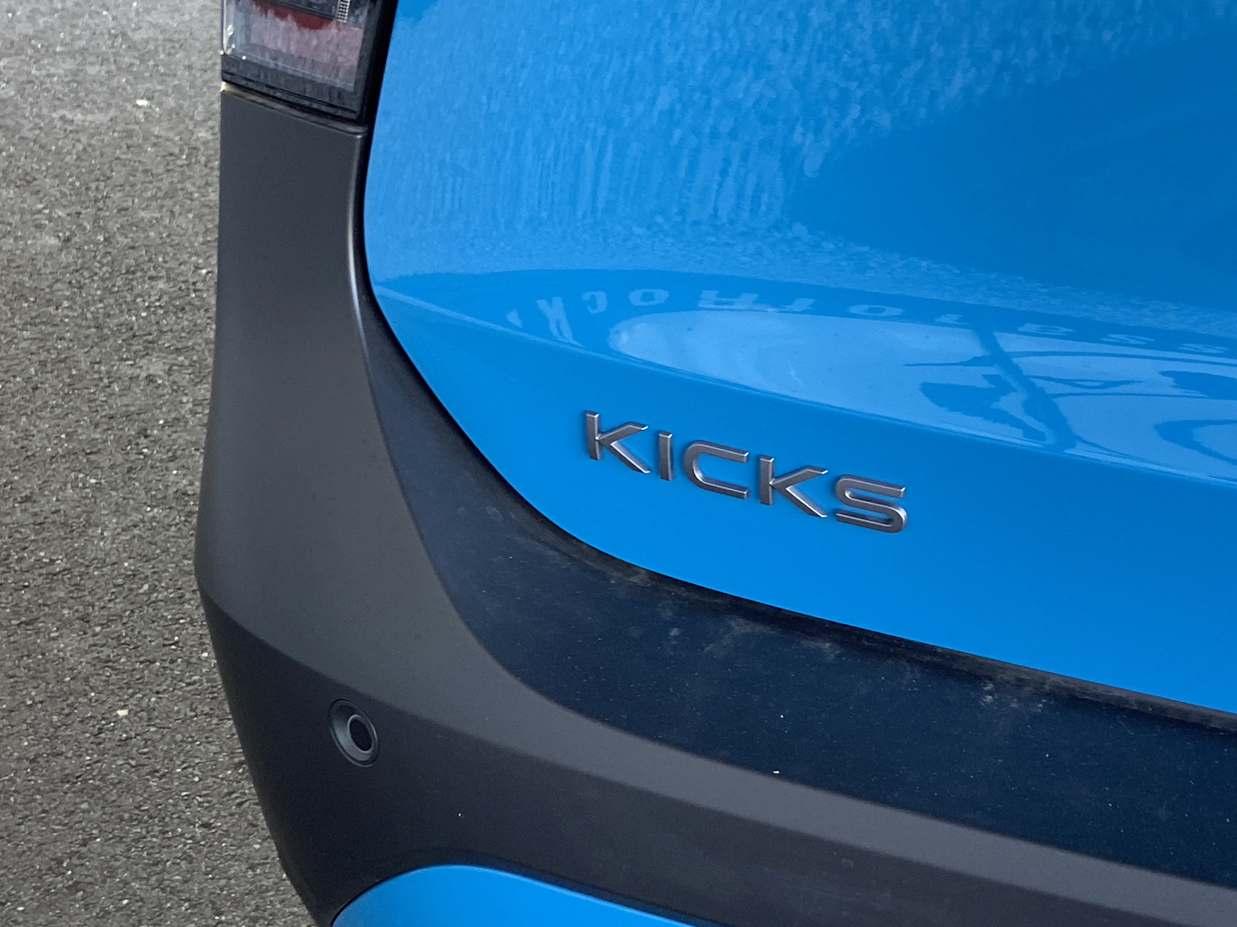 2027 Nissan Kicks SR