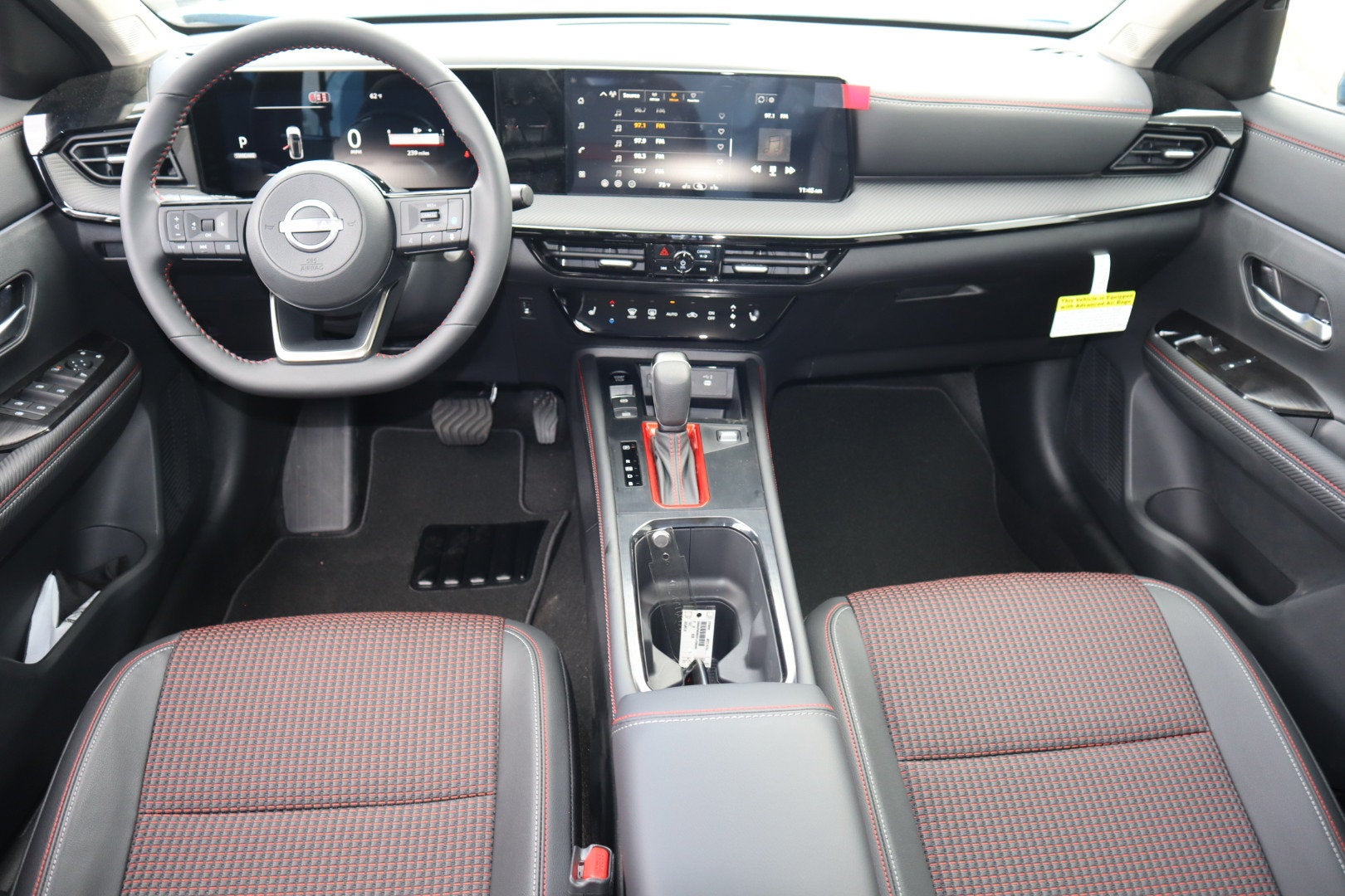2027 Nissan Kicks SR