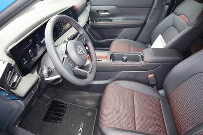 2027 Nissan Kicks SR