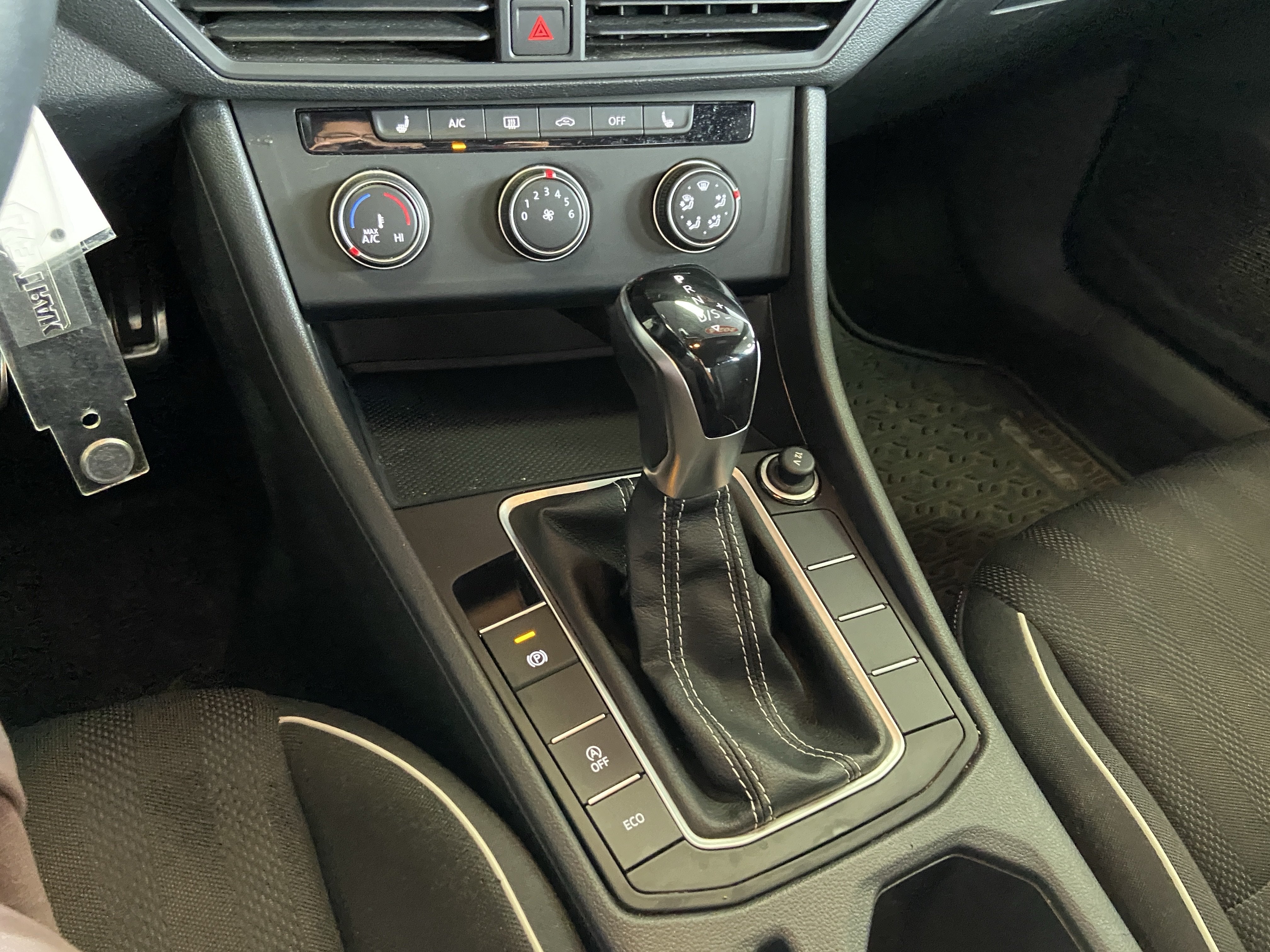 2024 Volkswagen Jetta Sport