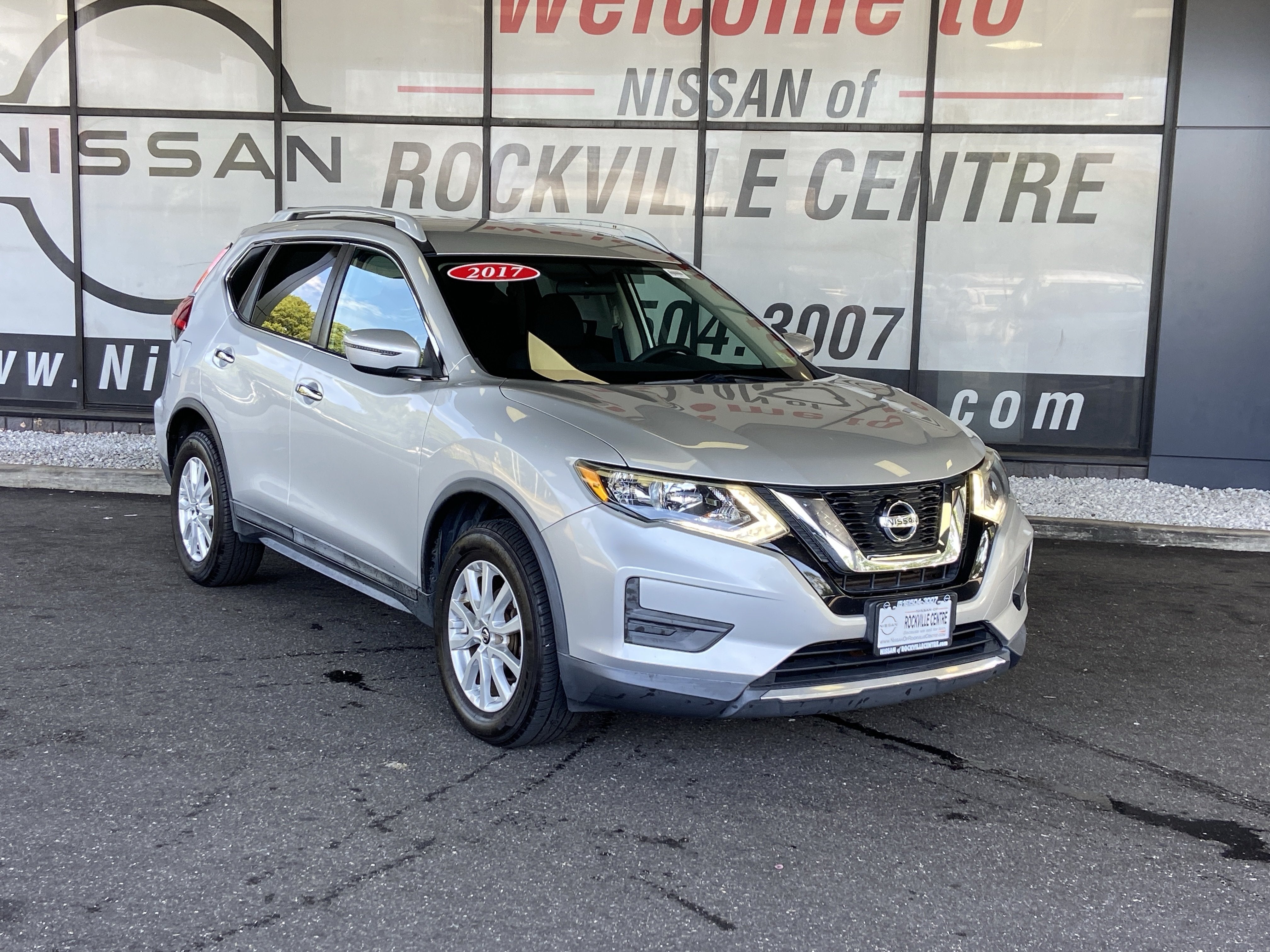 2017 Nissan Rogue SV