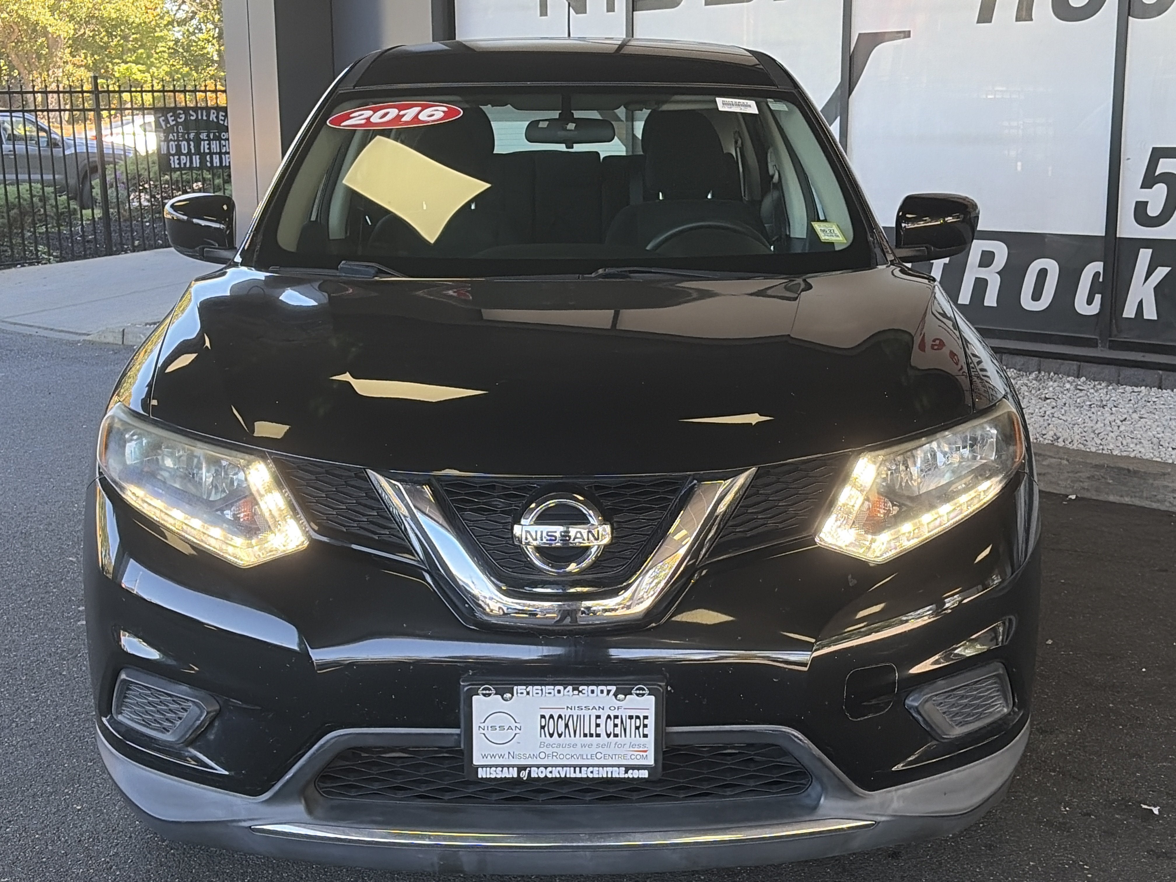2016 Nissan Rogue S