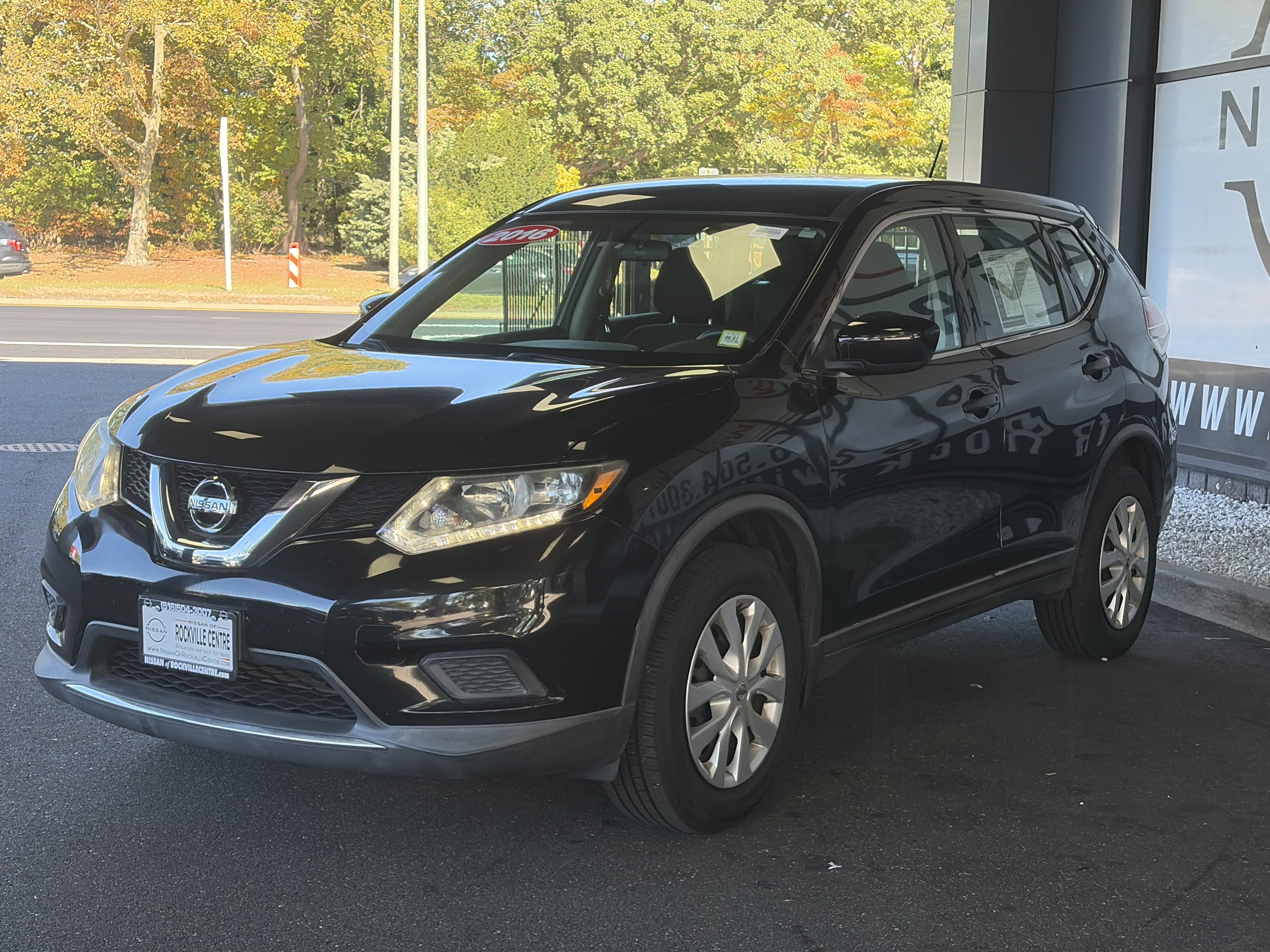 2016 Nissan Rogue S