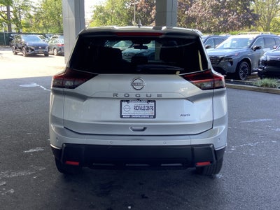 2025 Nissan Rogue SV
