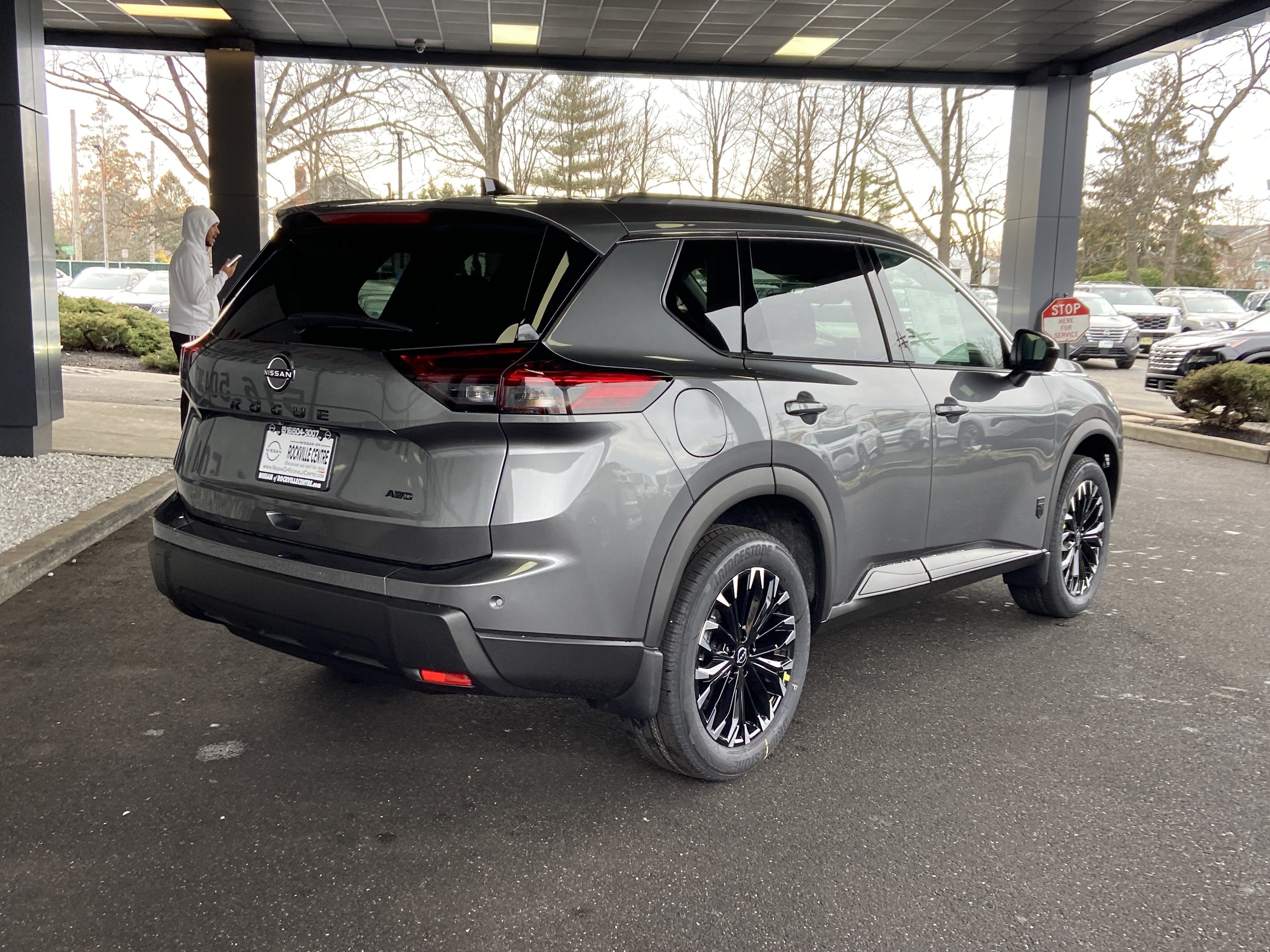 2026 Nissan Rogue Dark Armor