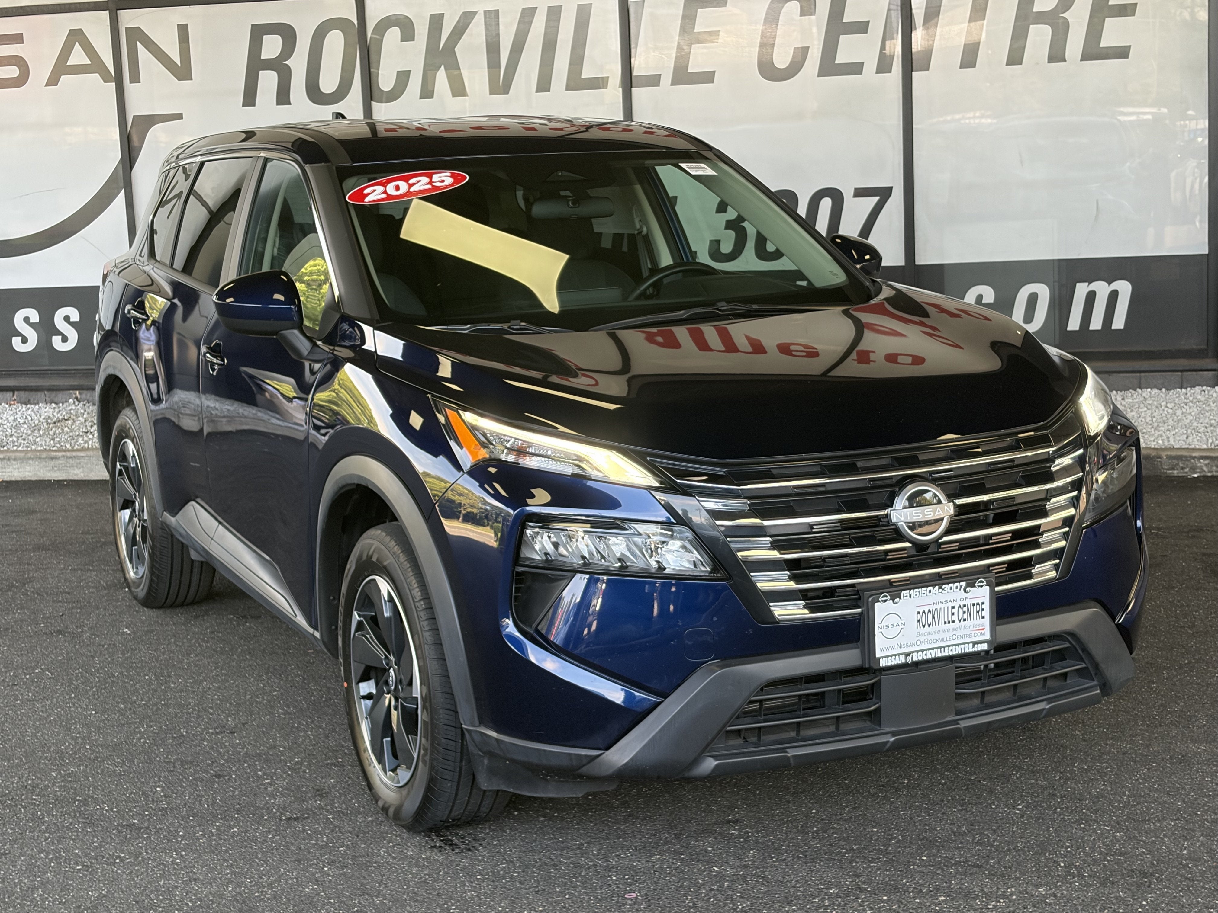 2025 Nissan Rogue SV