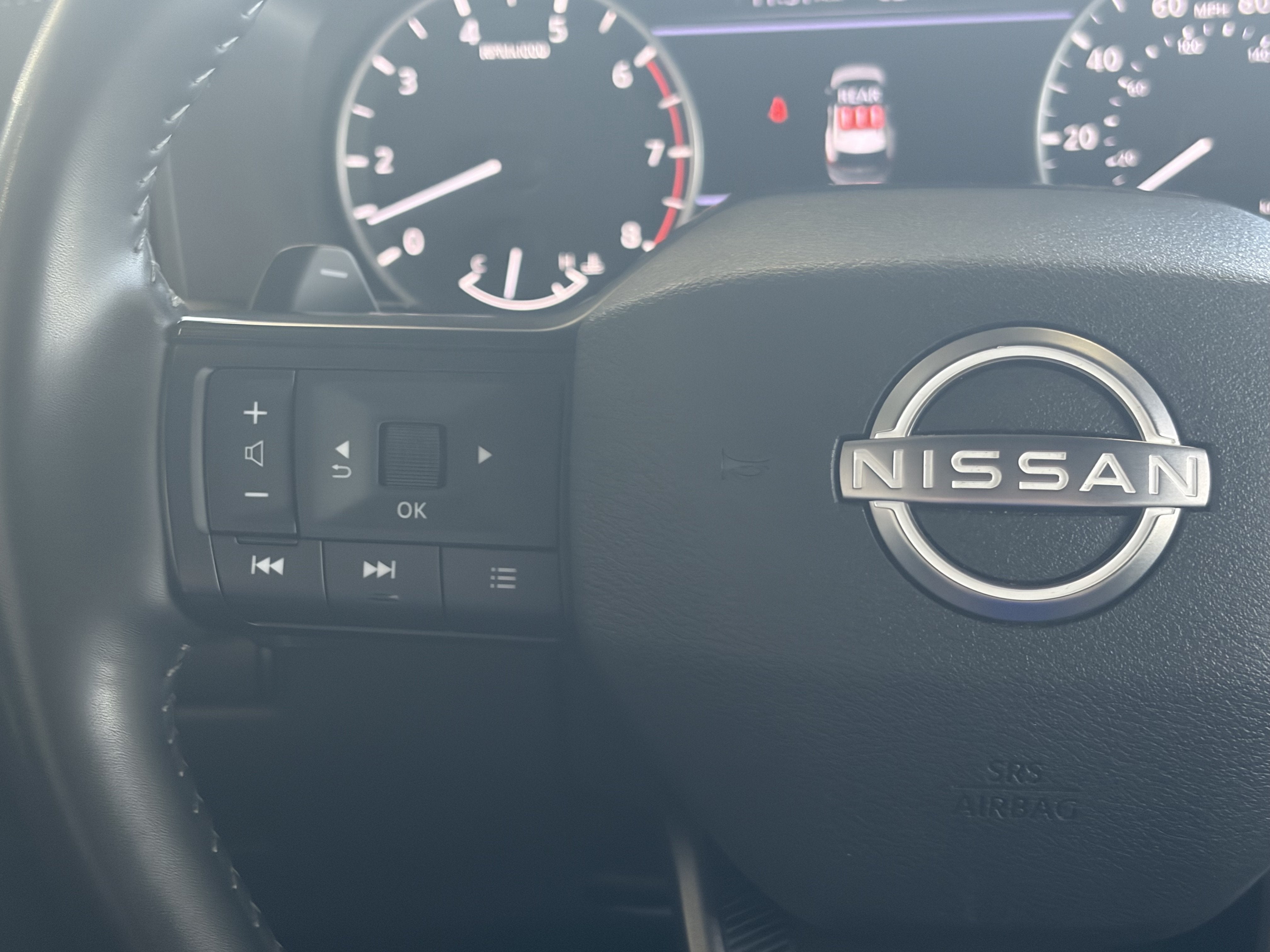 2025 Nissan Rogue SV