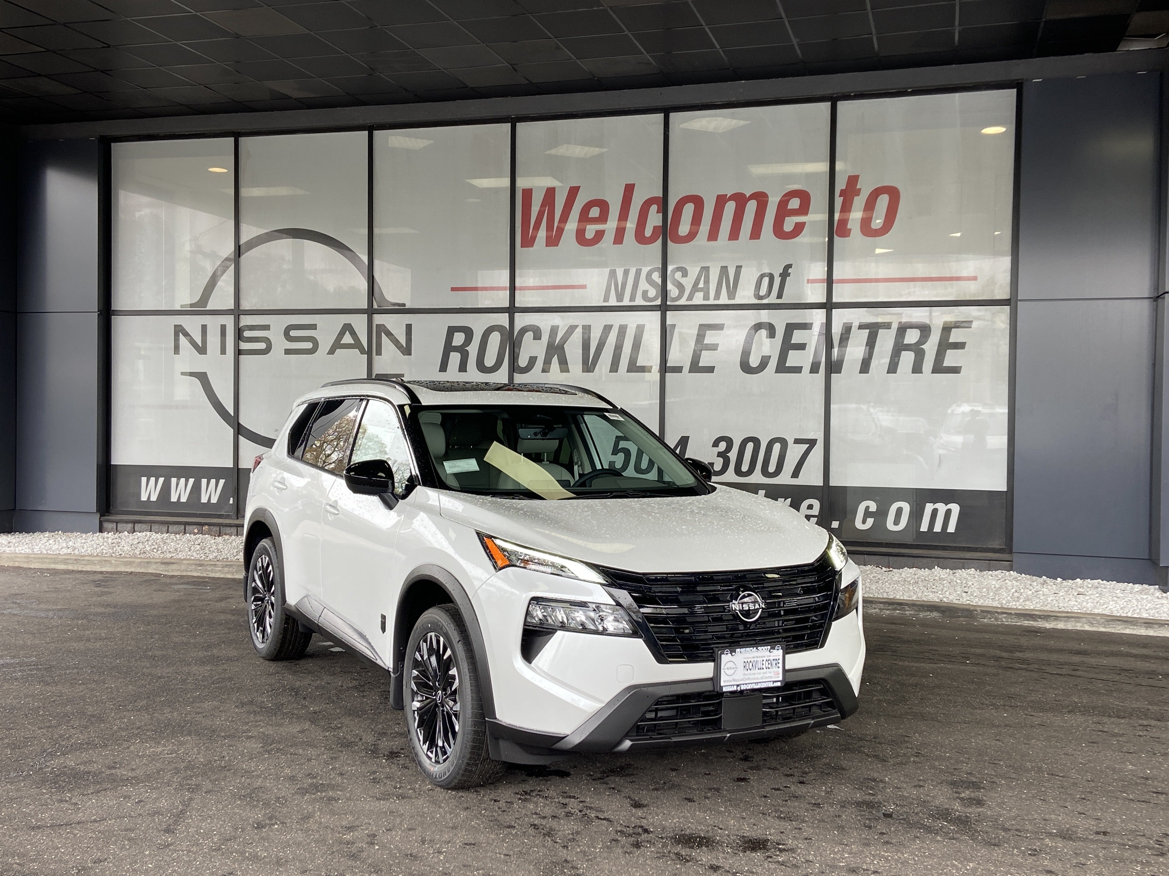 2026 Nissan Rogue Dark Armor