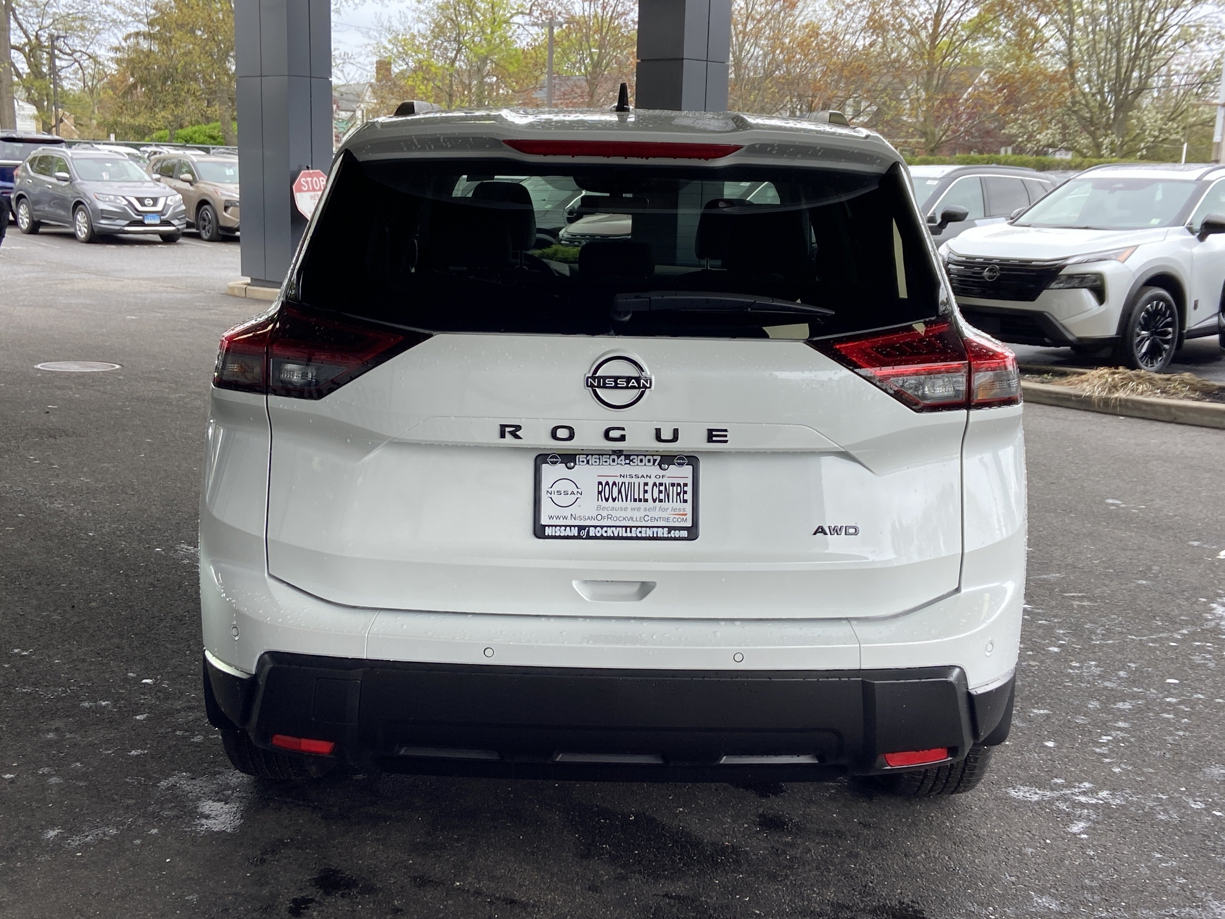 2026 Nissan Rogue Dark Armor