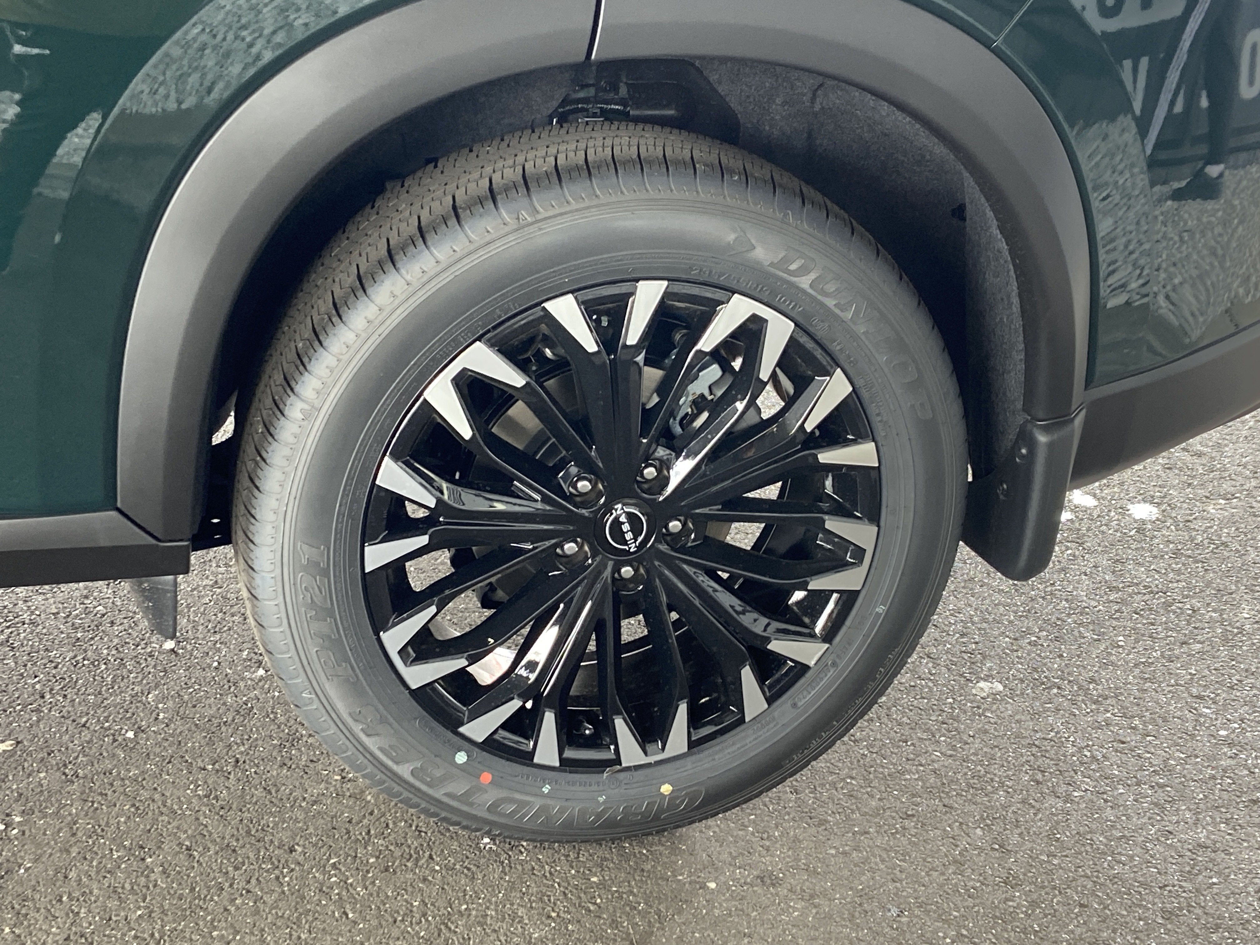 2026 Nissan Rogue Dark Armor