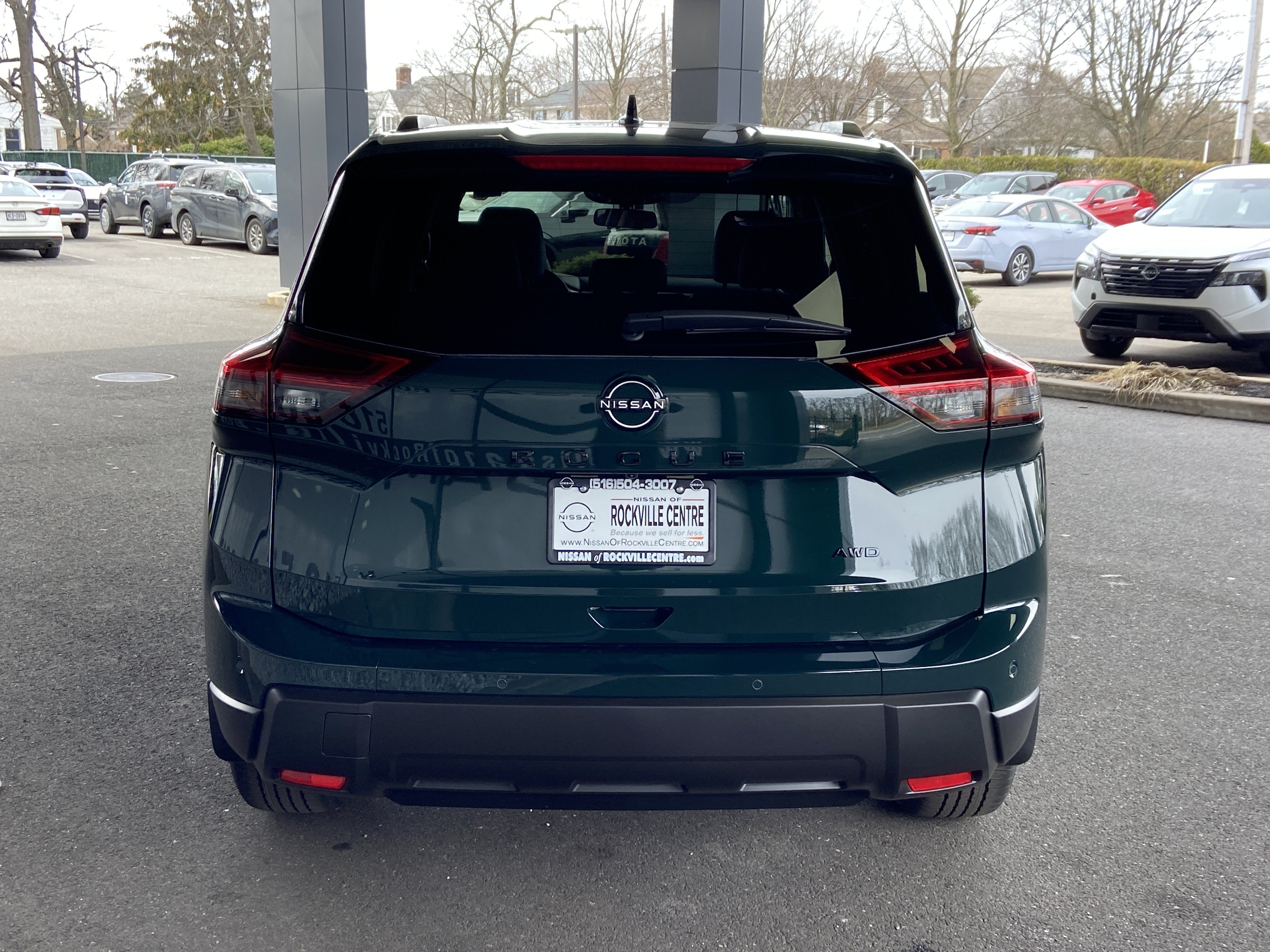2026 Nissan Rogue Dark Armor