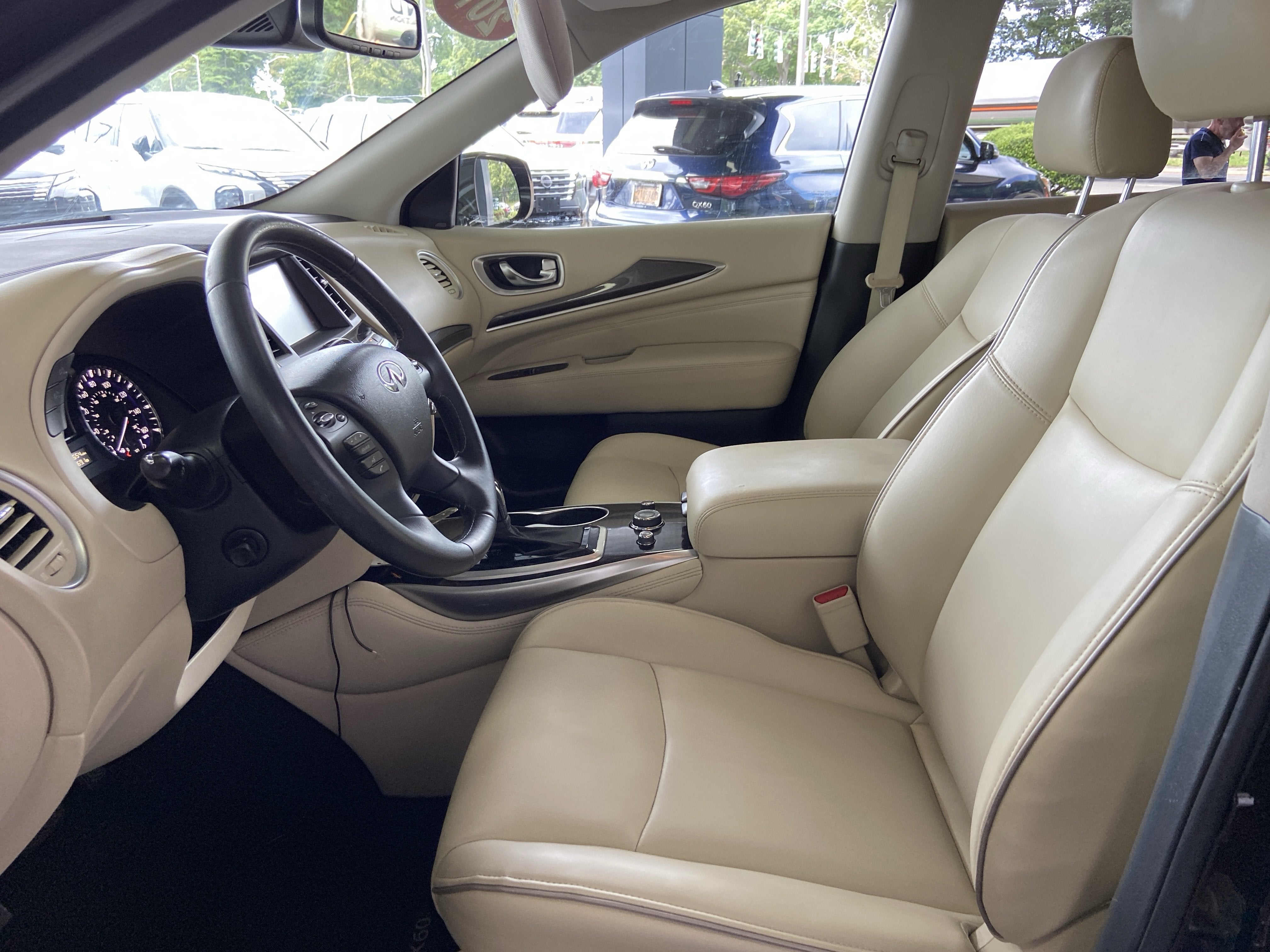 2019 INFINITI QX60 PURE