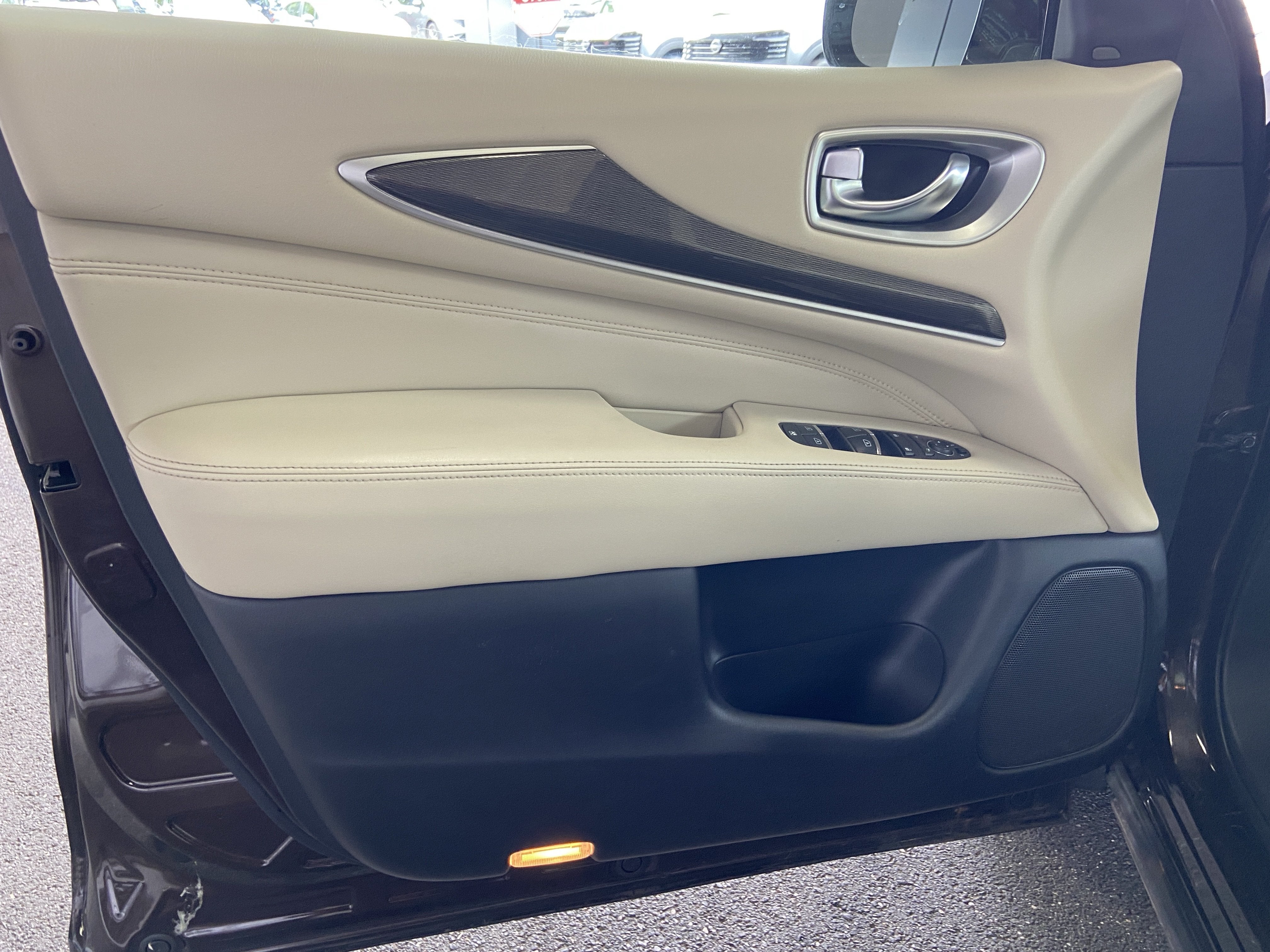2019 INFINITI QX60 PURE