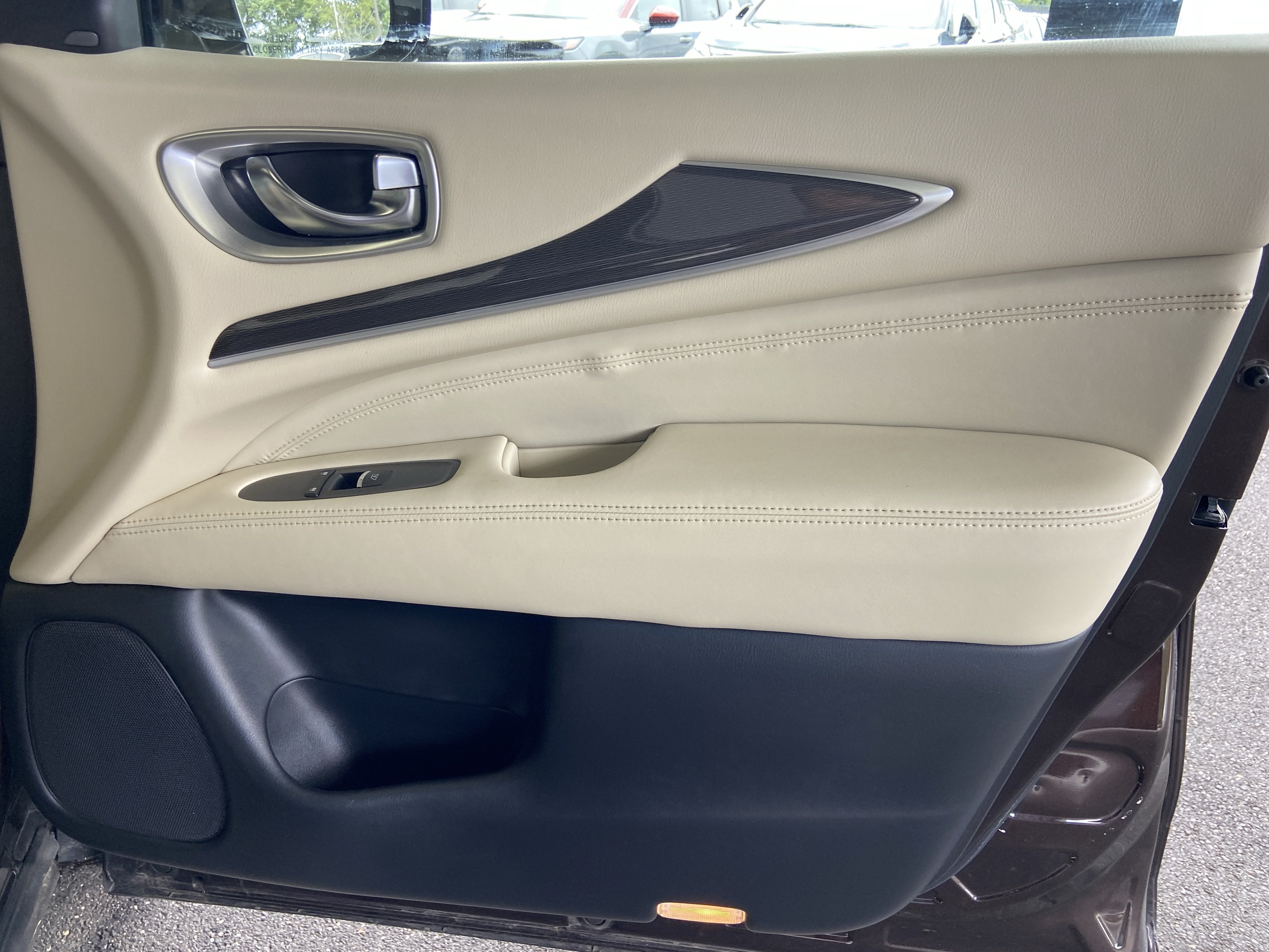 2019 INFINITI QX60 PURE