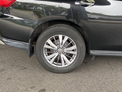 2019 Nissan Pathfinder S 4WD