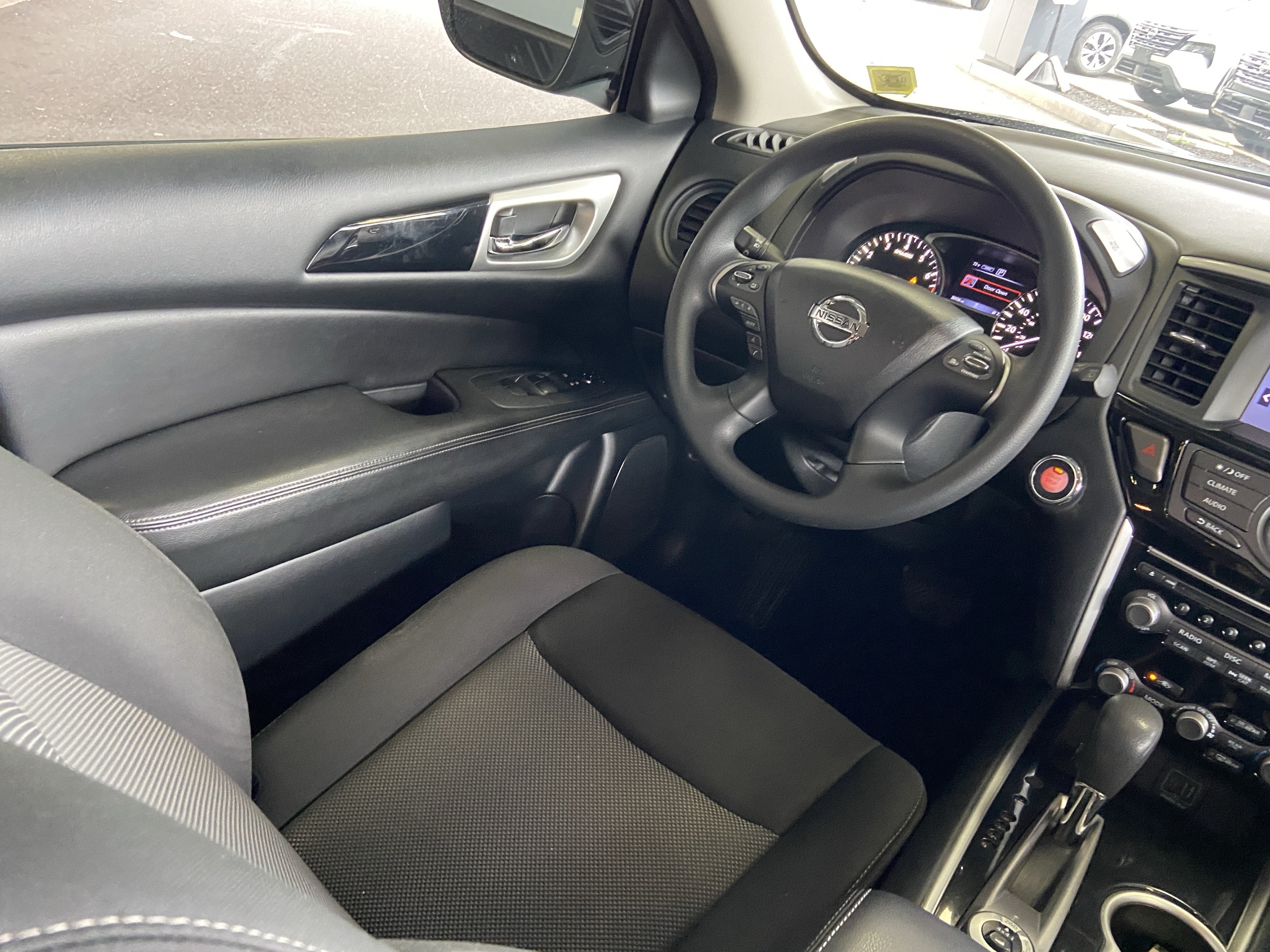 2019 Nissan Pathfinder S 4WD